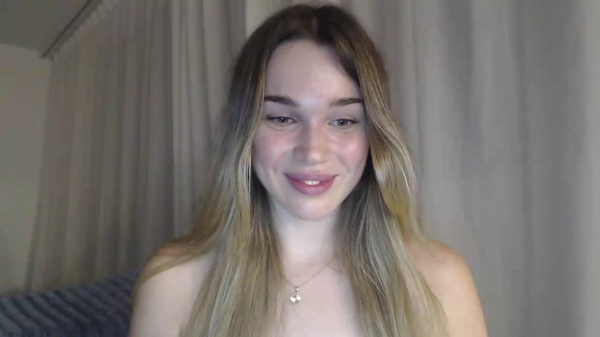 Gallery image thumbnail from Ooh_Cassie's myfreecams stream on, 07/30/2026, 21:57 image 10 of 20