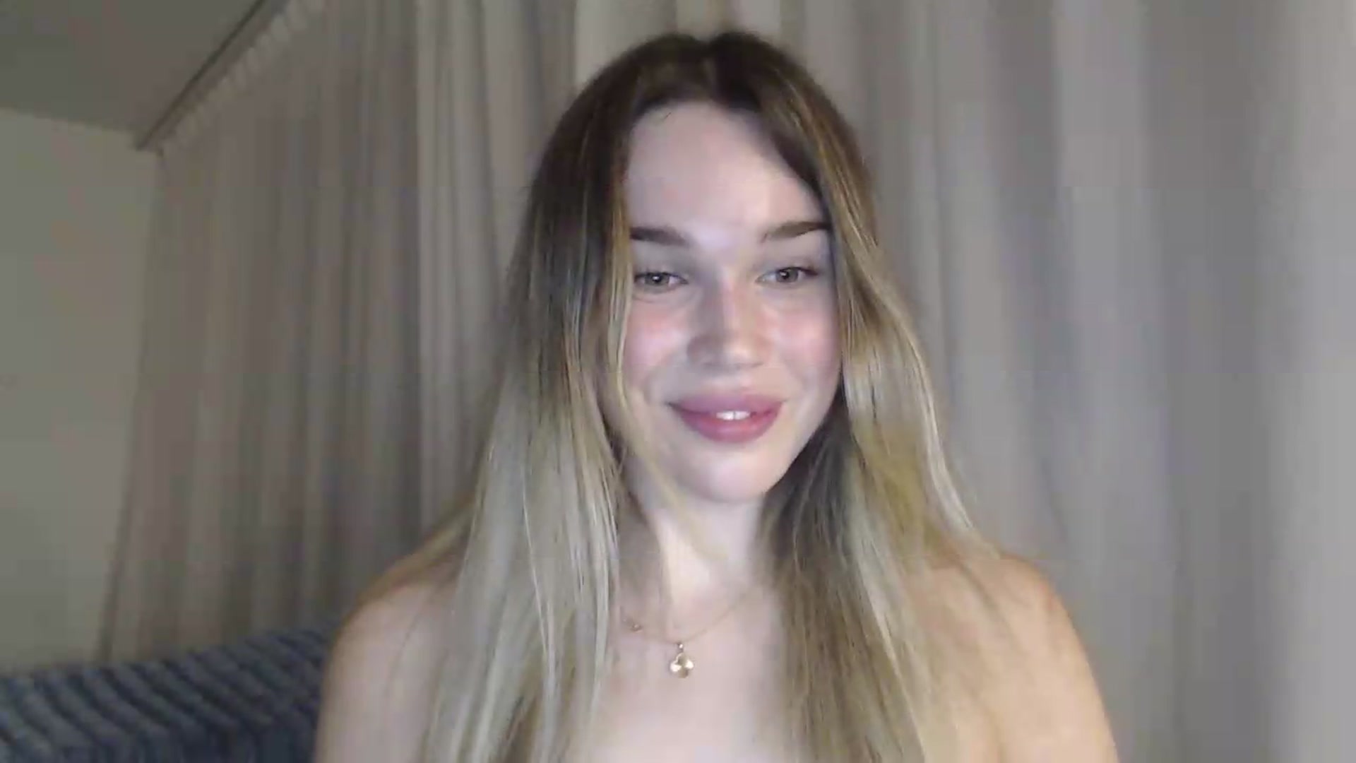 Gallery image thumbnail from Ooh_Cassie's myfreecams stream on, 07/30/2026, 21:57 image 16 of 20