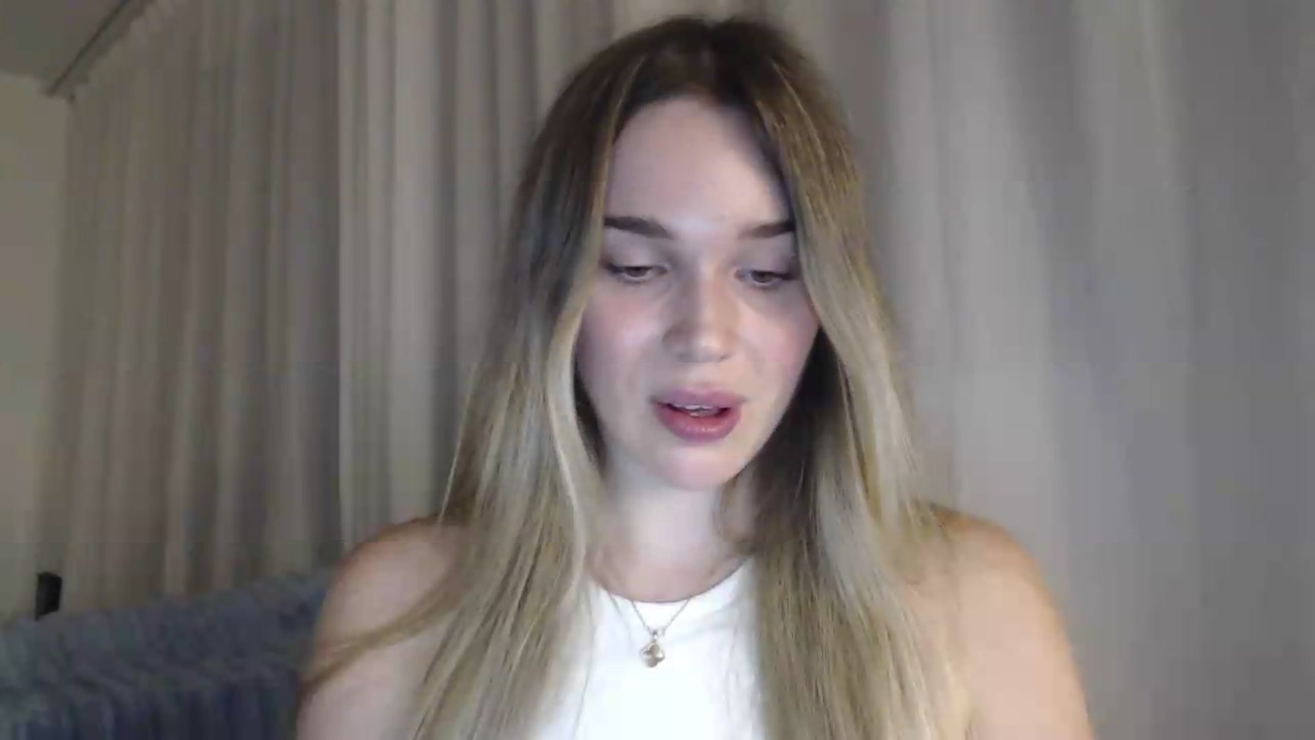 Gallery image thumbnail from Ooh_Cassie's myfreecams stream on, 07/31/2026, 21:11 image 17 of 20