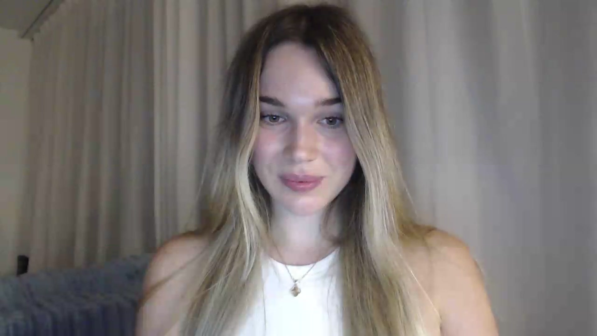 Gallery image thumbnail from Ooh_Cassie's myfreecams stream on, 07/31/2026, 21:11 image 16 of 20
