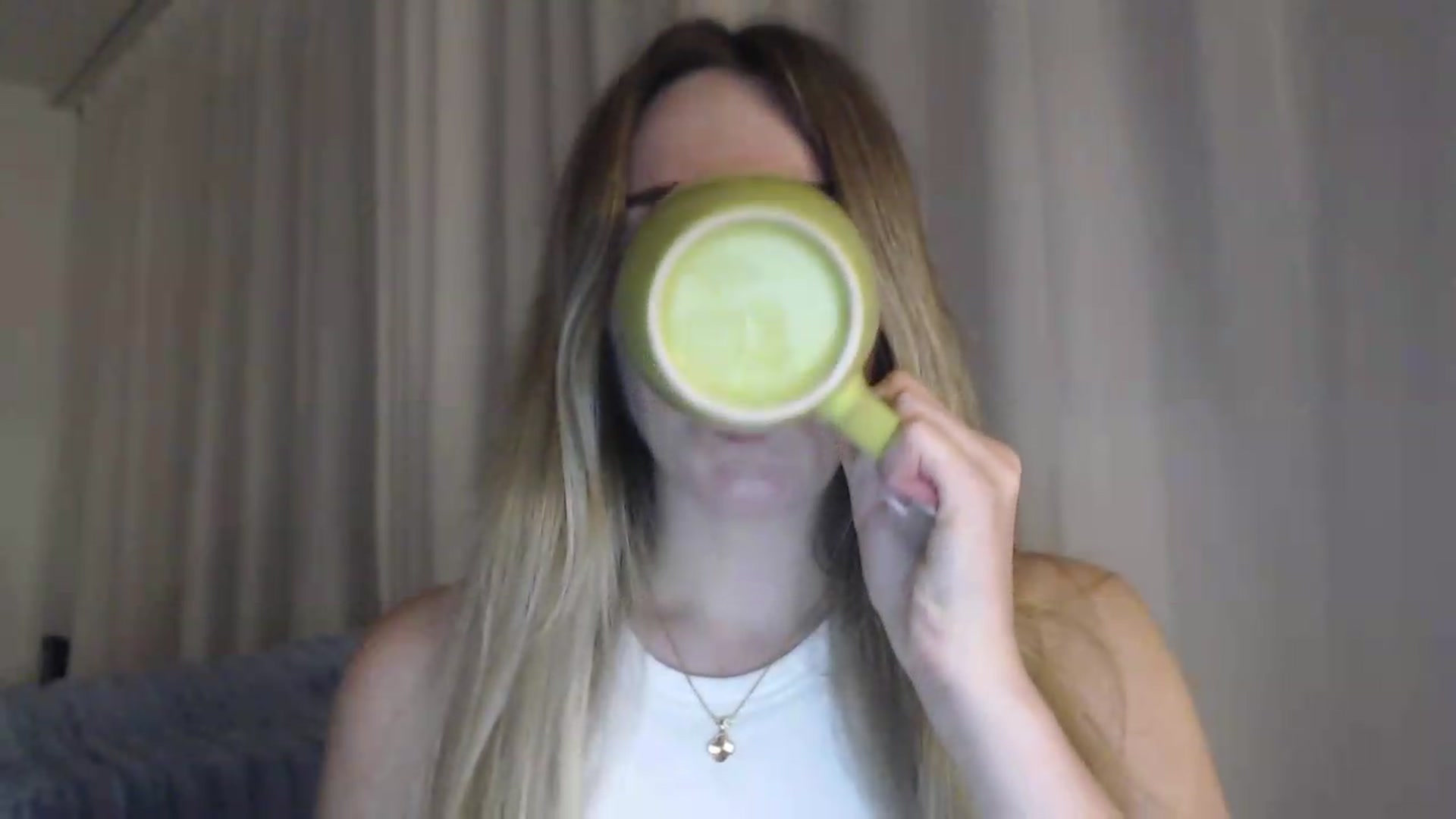 Gallery image thumbnail from Ooh_Cassie's myfreecams stream on, 07/31/2026, 21:11 image 8 of 20