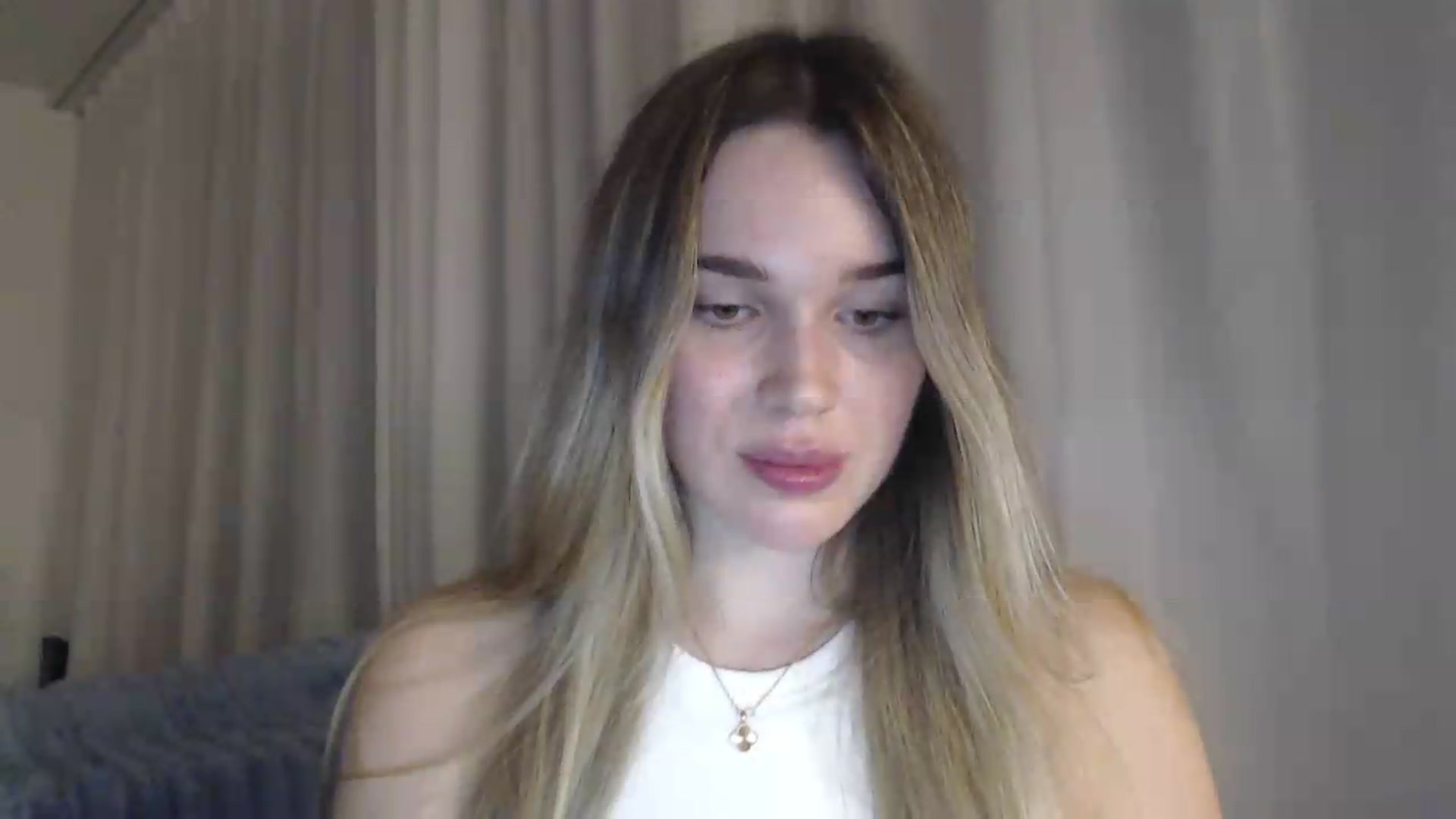 Gallery image thumbnail from Ooh_Cassie's myfreecams stream on, 07/31/2026, 21:11 image 15 of 20