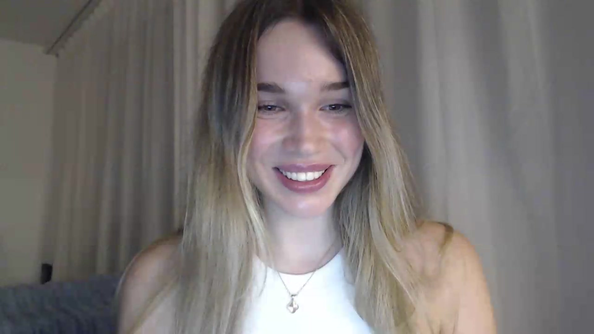 Gallery image thumbnail from Ooh_Cassie's myfreecams stream on, 07/31/2026, 22:00 image 8 of 20