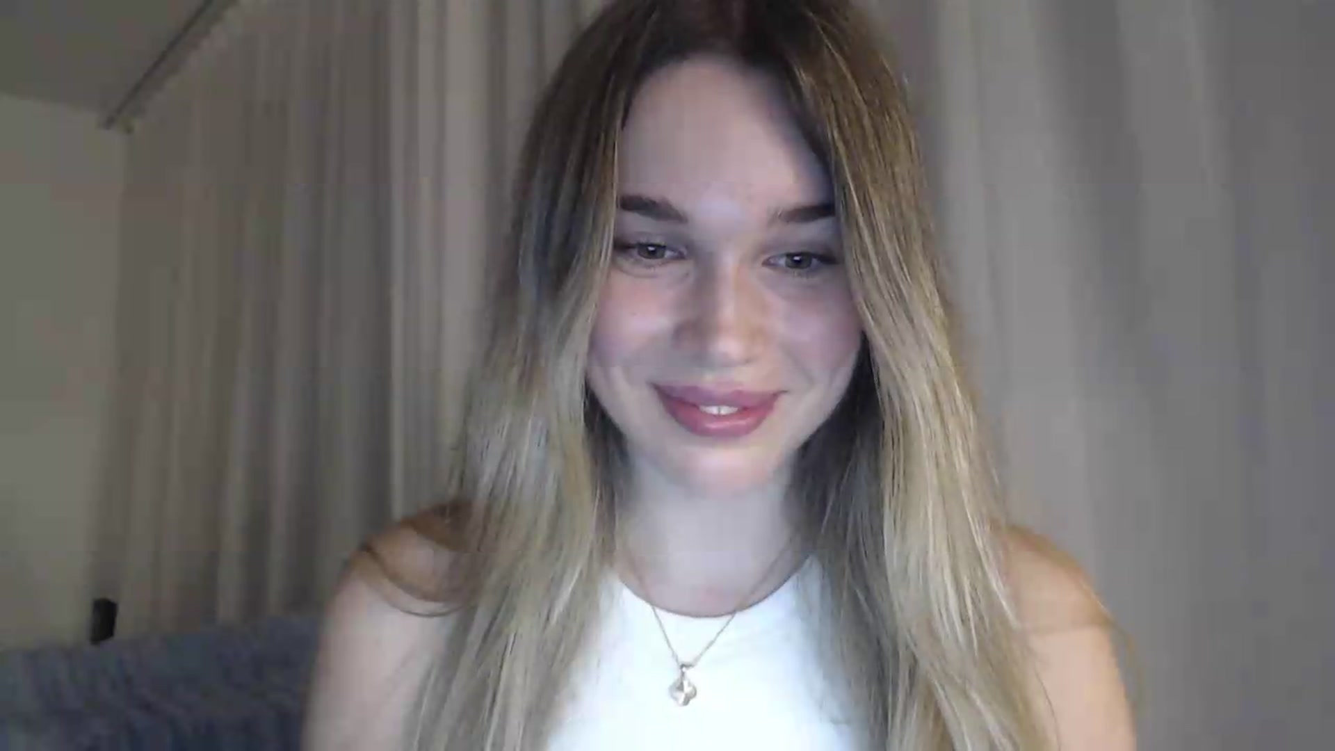 Gallery image thumbnail from Ooh_Cassie's myfreecams stream on, 07/31/2026, 22:00 image 20 of 20