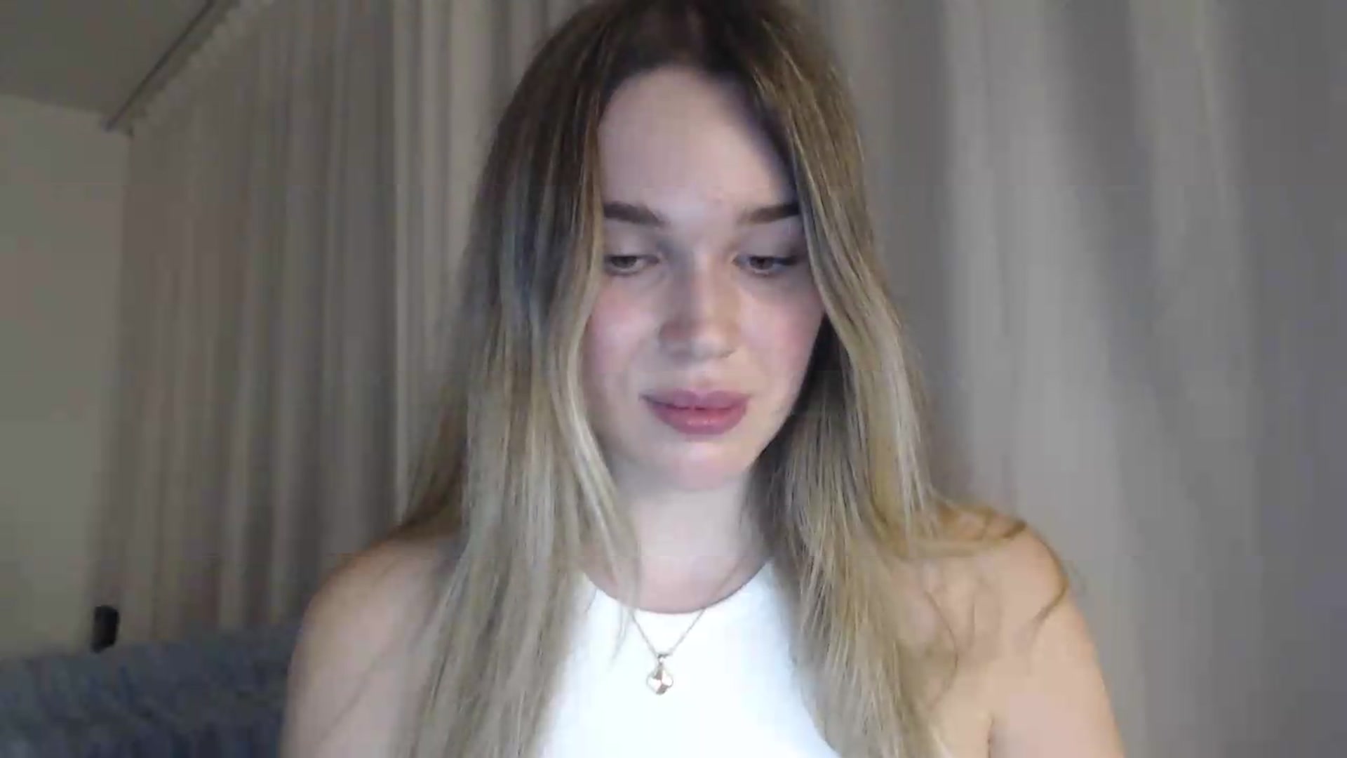 Gallery image thumbnail from Ooh_Cassie's myfreecams stream on, 07/31/2026, 22:00 image 12 of 20