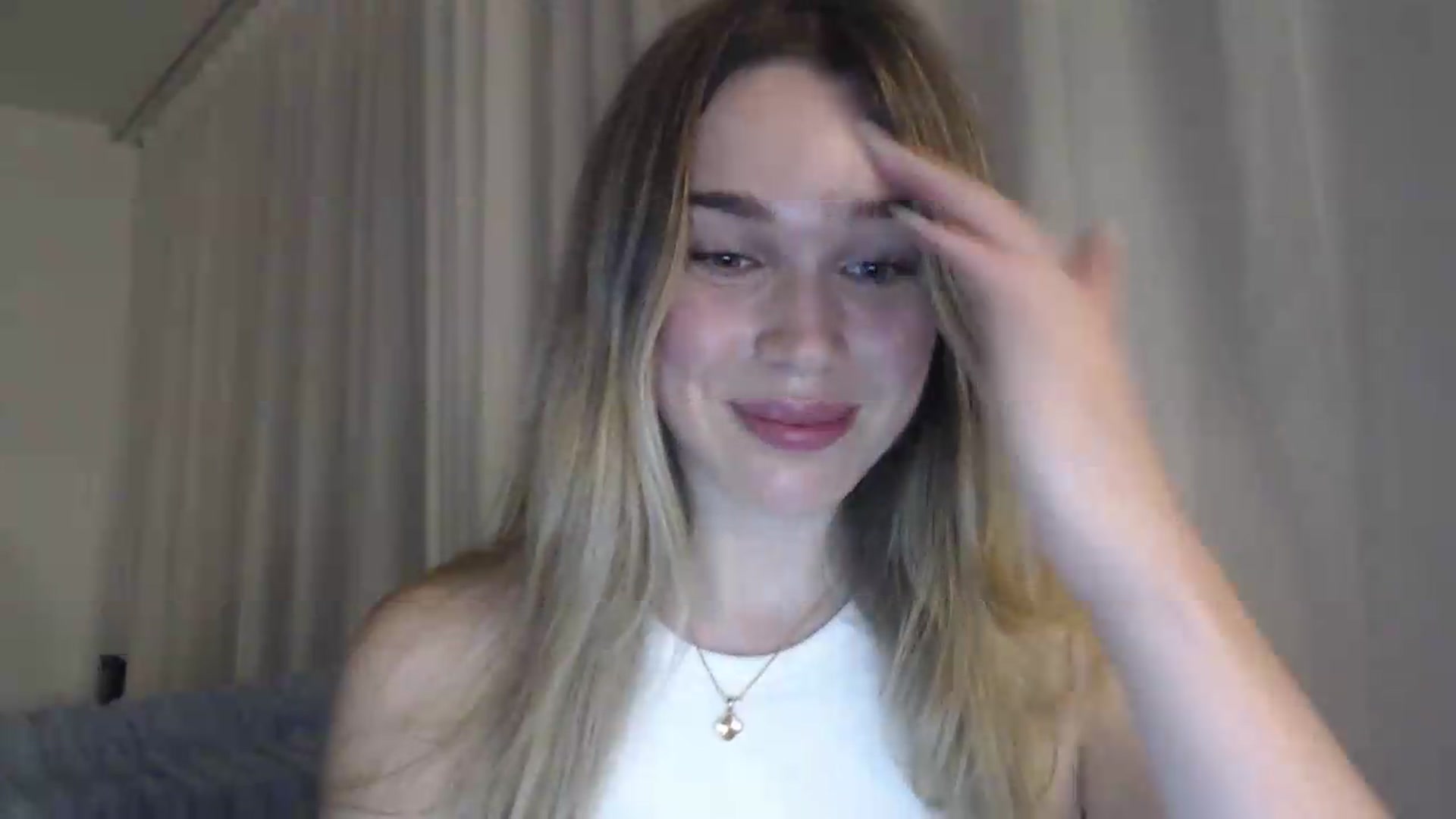 Gallery image thumbnail from Ooh_Cassie's myfreecams stream on, 07/31/2026, 22:00 image 10 of 20