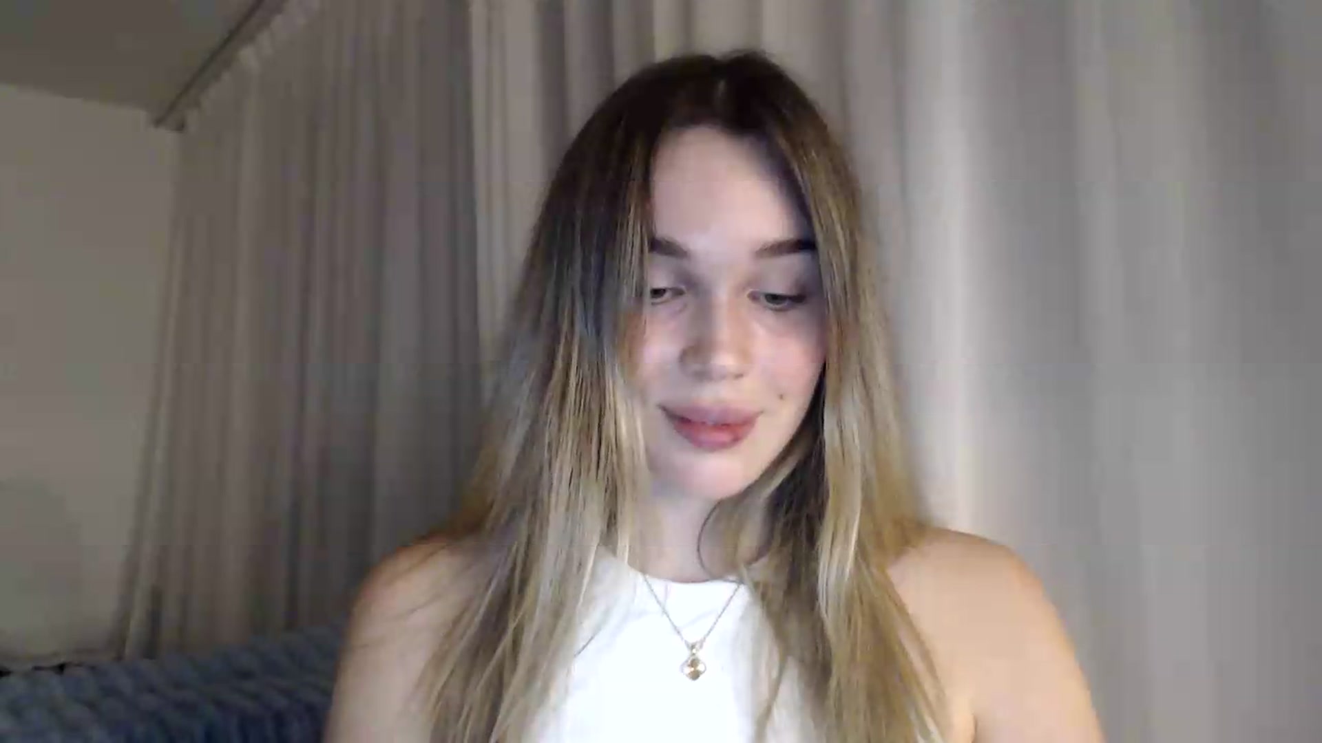 Gallery image thumbnail from Ooh_Cassie's myfreecams stream on, 09/09/2026, 18:51 image 13 of 20