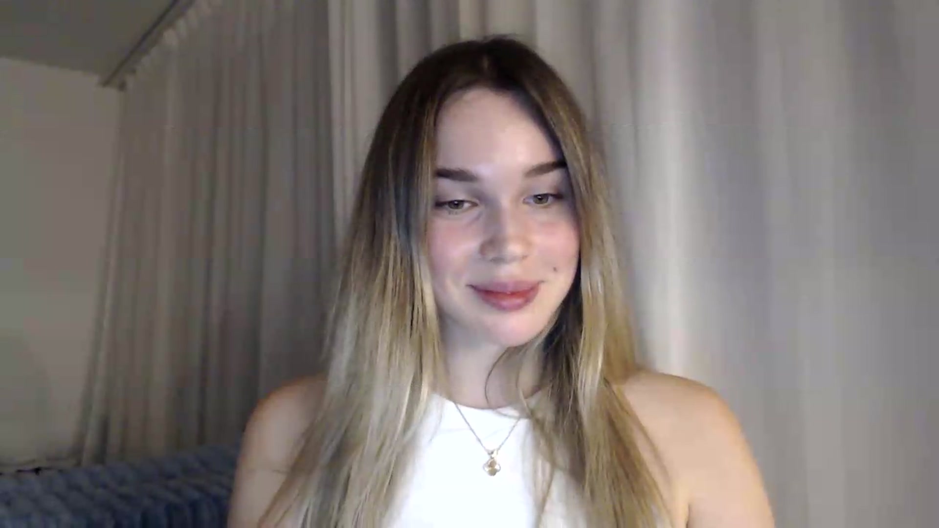Gallery image thumbnail from Ooh_Cassie's myfreecams stream on, 09/09/2026, 18:51 image 15 of 20