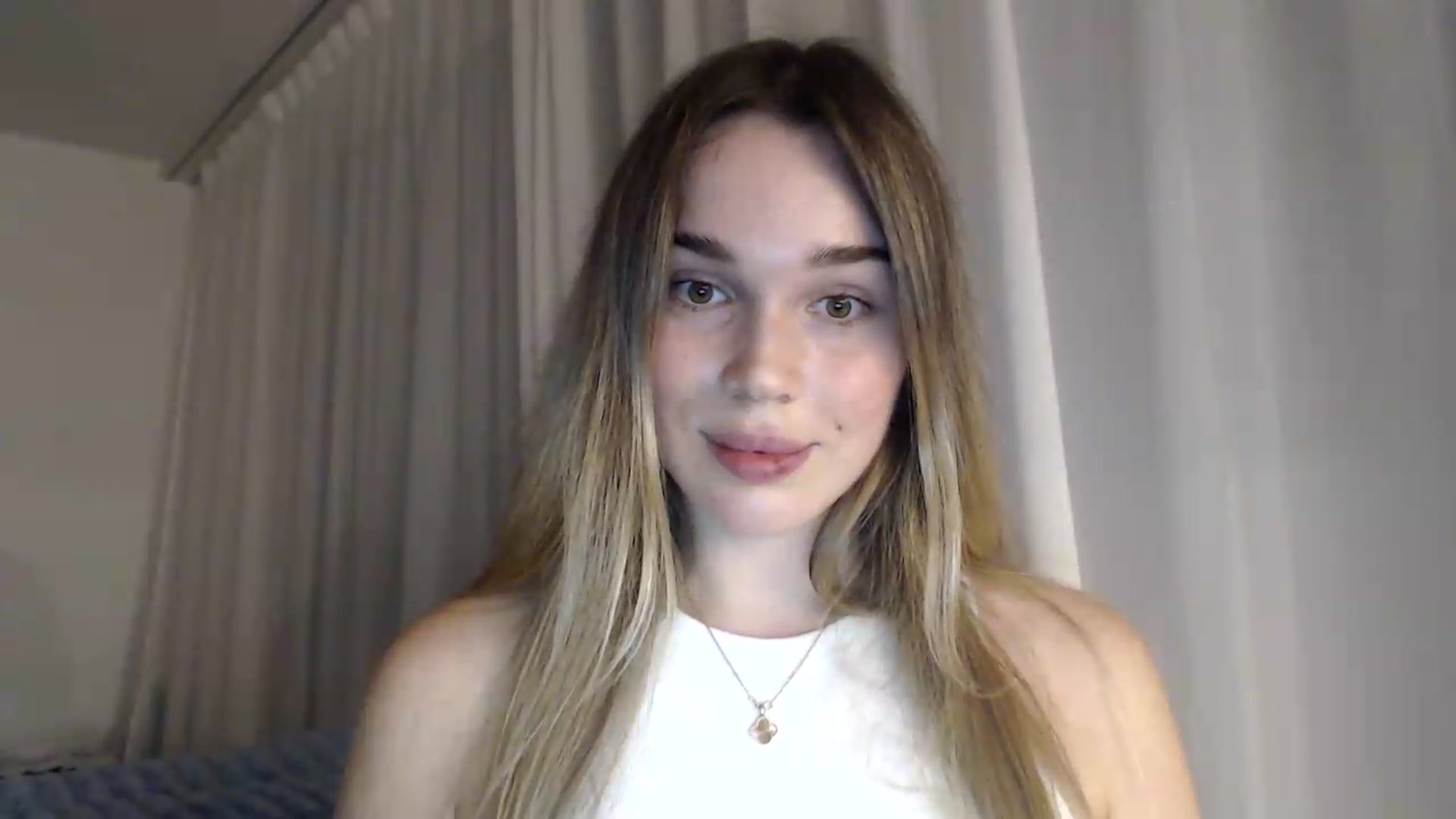 Gallery image thumbnail from Ooh_Cassie's myfreecams stream on, 09/09/2026, 18:51 image 19 of 20