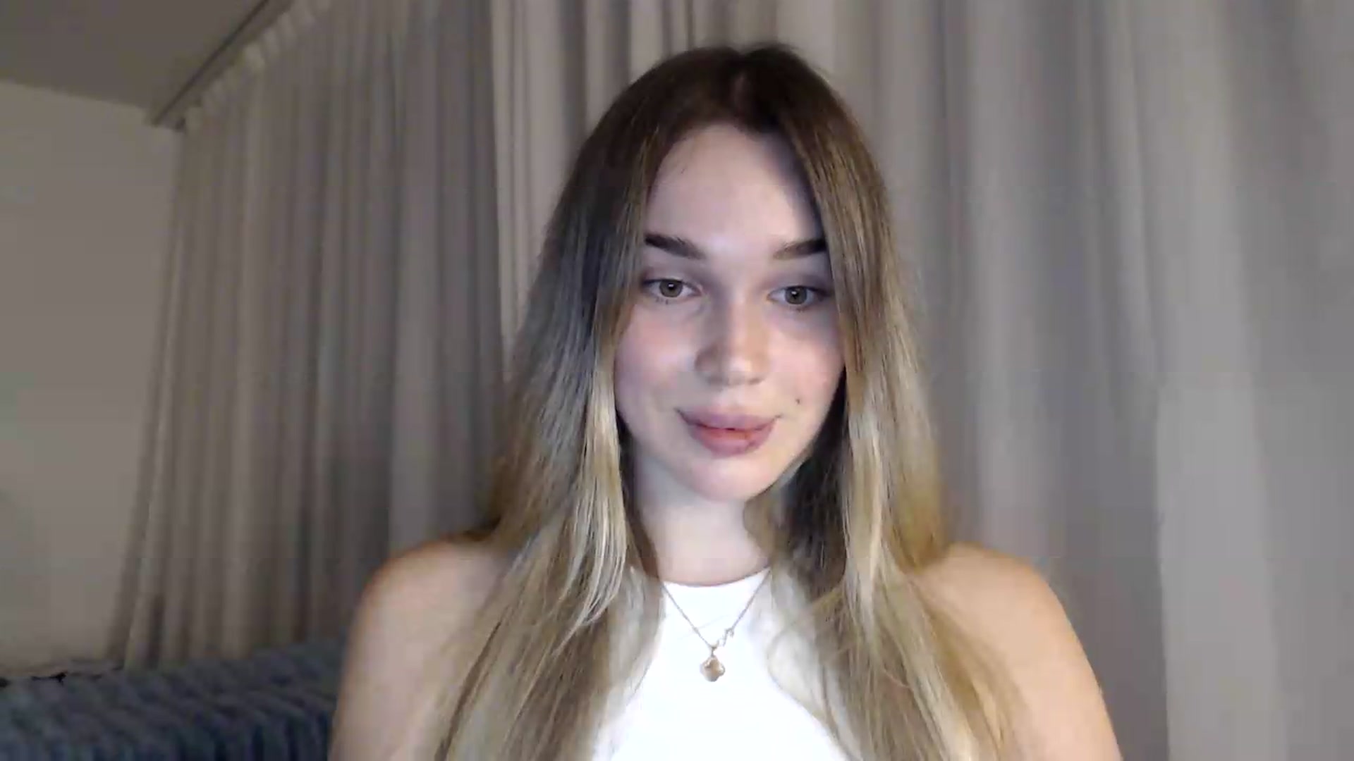 Gallery image thumbnail from Ooh_Cassie's myfreecams stream on, 09/09/2026, 18:51 image 2 of 20