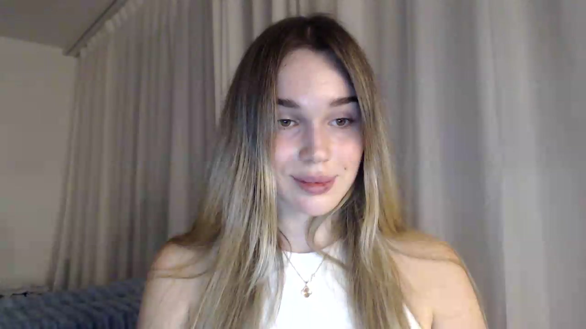 Gallery image thumbnail from Ooh_Cassie's myfreecams stream on, 09/09/2026, 18:51 image 5 of 20