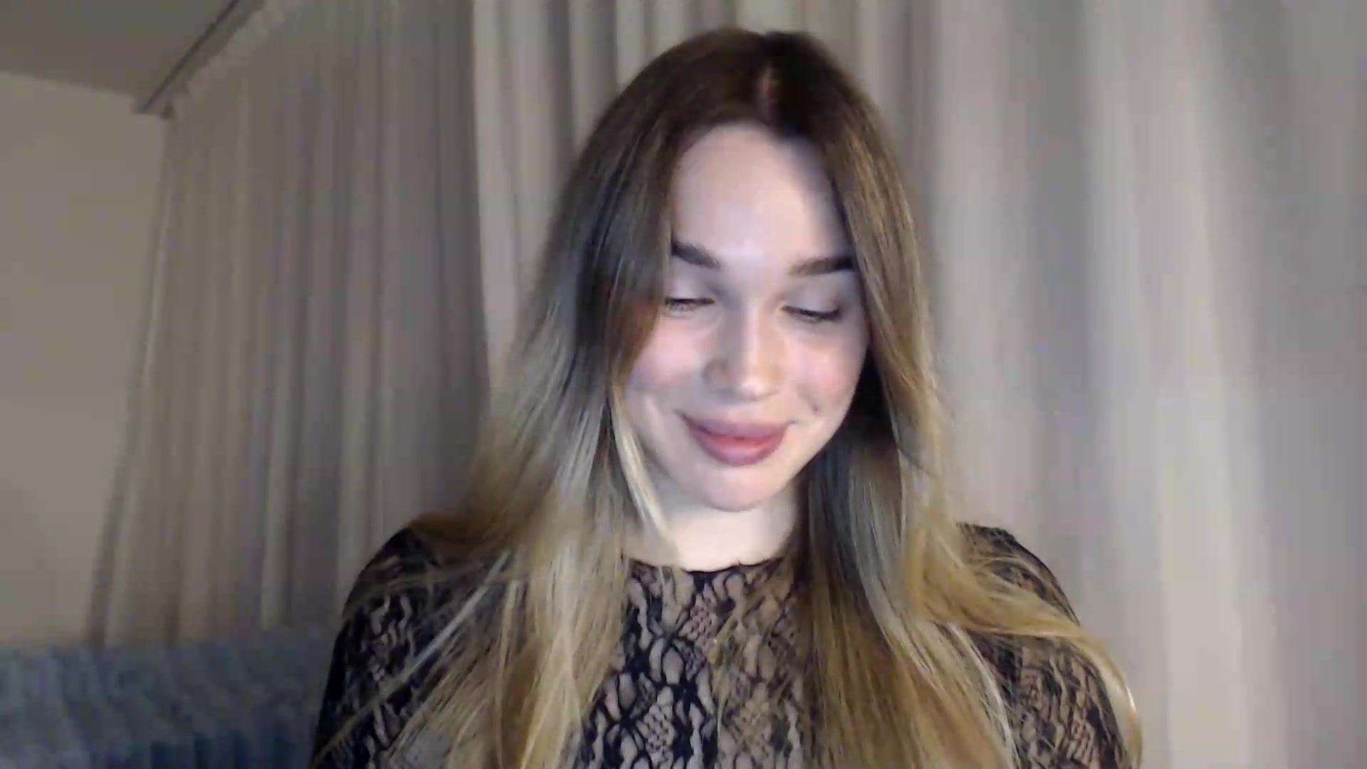 Gallery image thumbnail from Ooh_Cassie's myfreecams stream on, 09/10/2026, 17:52 image 7 of 20