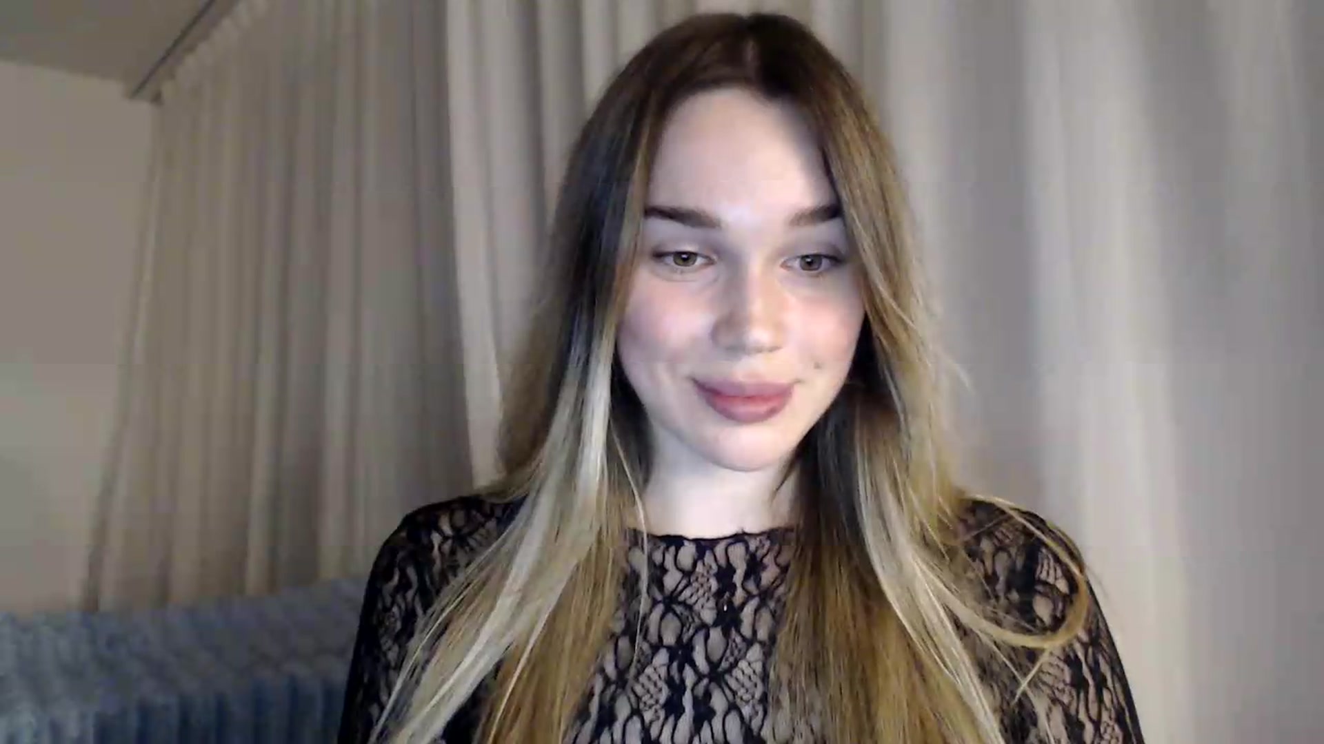 Gallery image thumbnail from Ooh_Cassie's myfreecams stream on, 09/10/2026, 19:19 image 6 of 20
