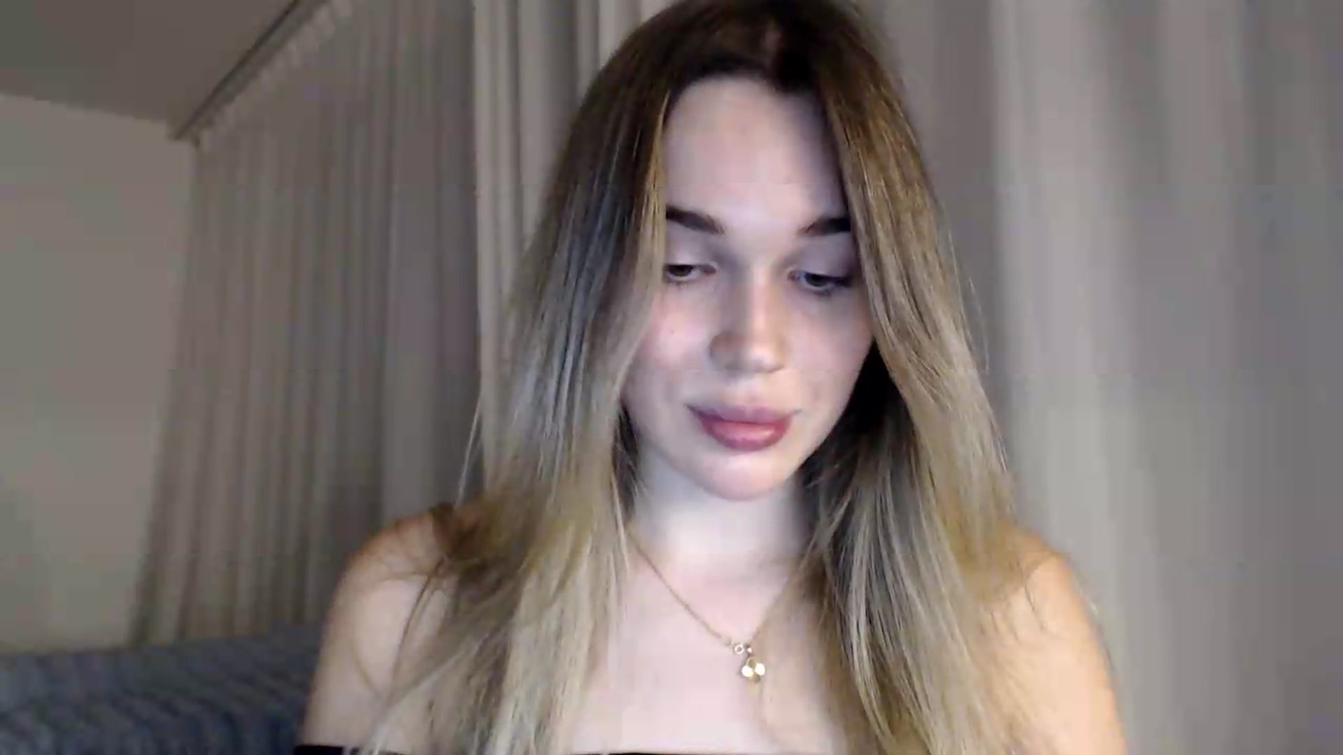 Gallery image thumbnail from Ooh_Cassie's myfreecams stream on, 09/12/2026, 19:48 image 12 of 20