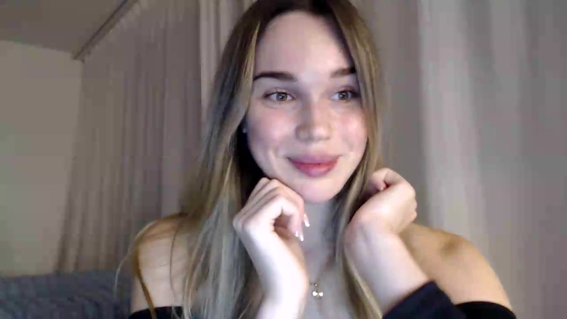 Gallery image thumbnail from Ooh_Cassie's myfreecams stream on, 09/12/2026, 19:48 image 11 of 20