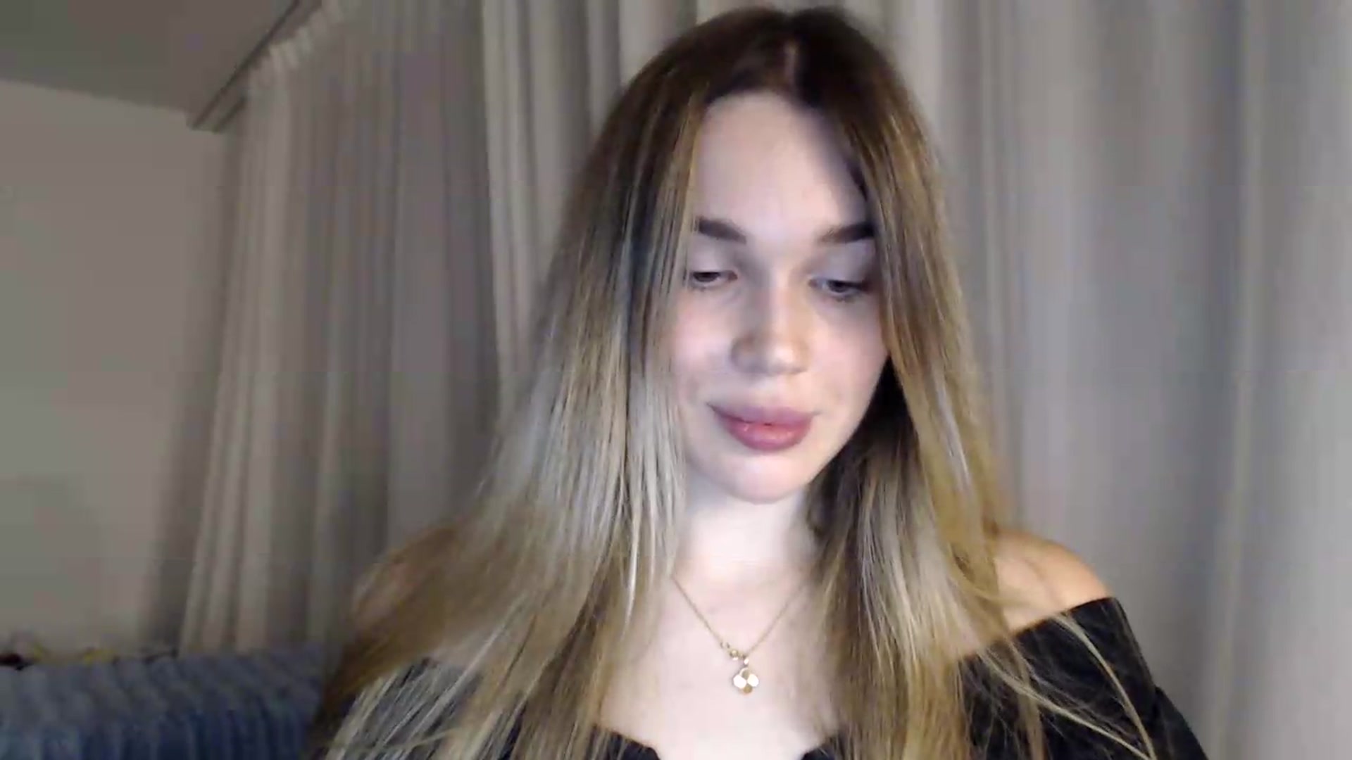 Gallery image thumbnail from Ooh_Cassie's myfreecams stream on, 09/13/2026, 20:30 image 8 of 20