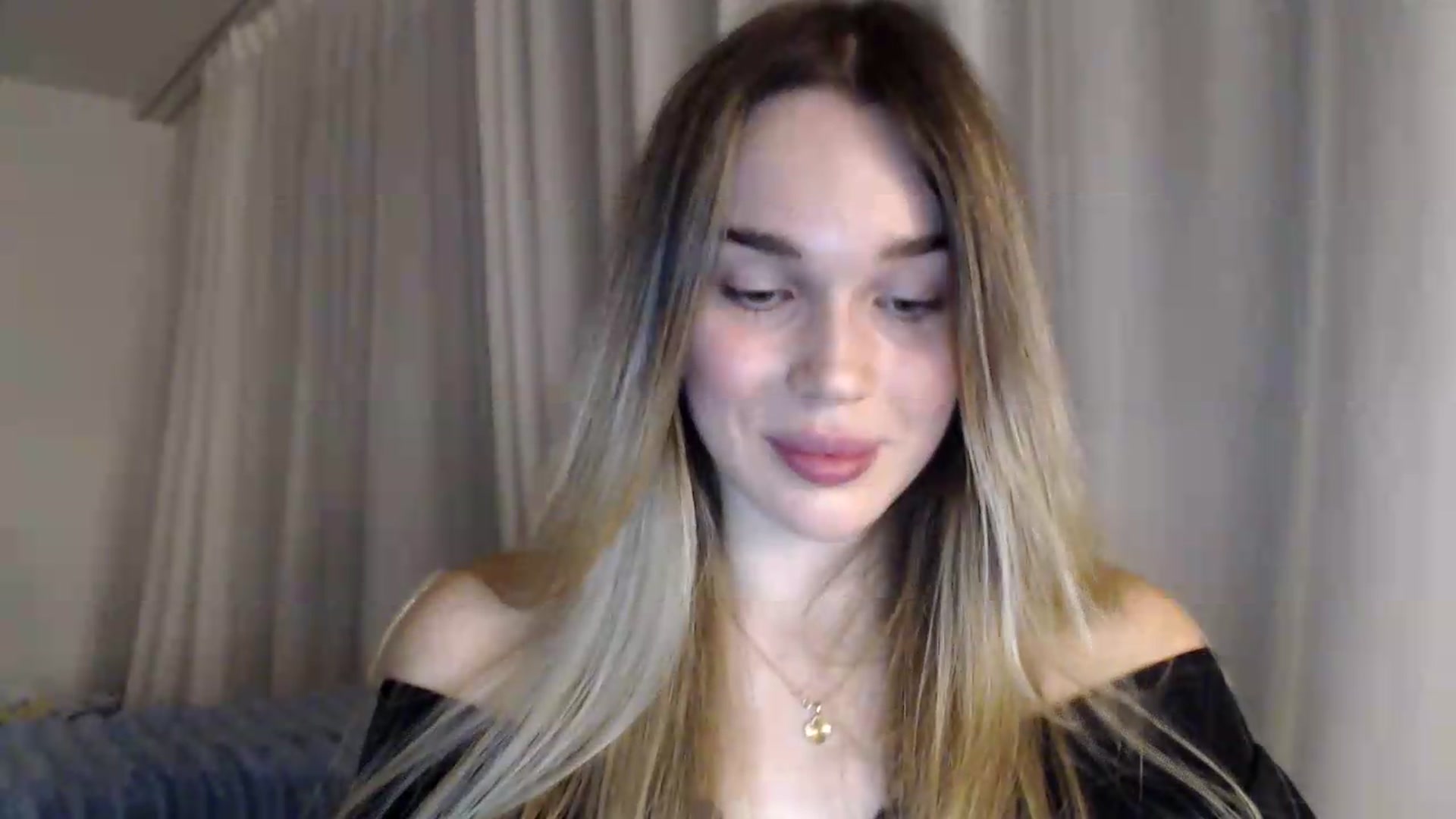 Gallery image thumbnail from Ooh_Cassie's myfreecams stream on, 09/13/2026, 20:30 image 12 of 20