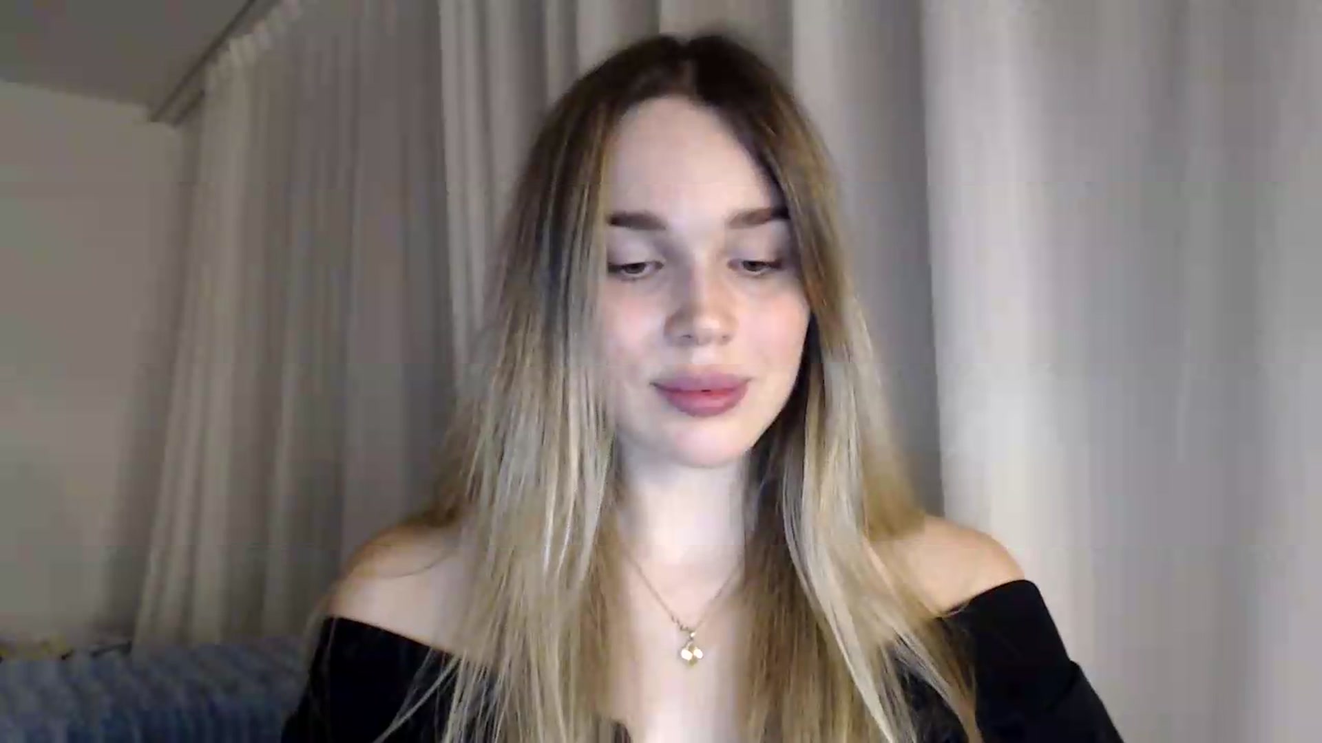 Gallery image thumbnail from Ooh_Cassie's myfreecams stream on, 09/13/2026, 20:30 image 4 of 20