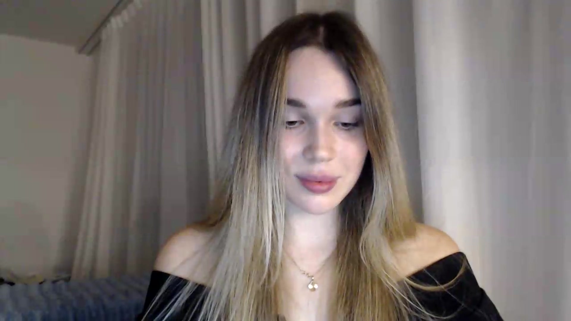 Gallery image thumbnail from Ooh_Cassie's myfreecams stream on, 09/13/2026, 20:30 image 5 of 20