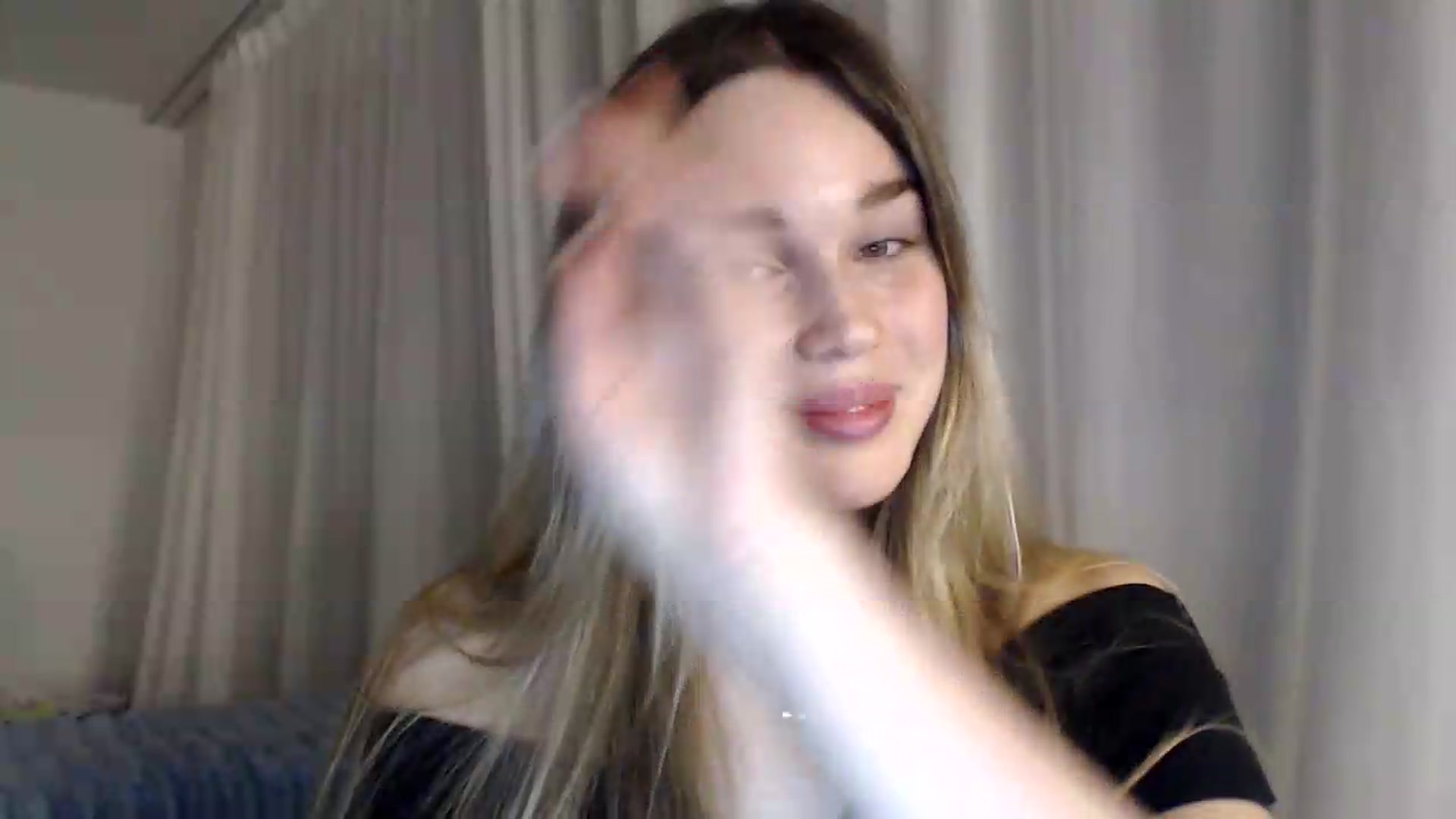 Gallery image thumbnail from Ooh_Cassie's myfreecams stream on, 09/13/2026, 20:30 image 11 of 20