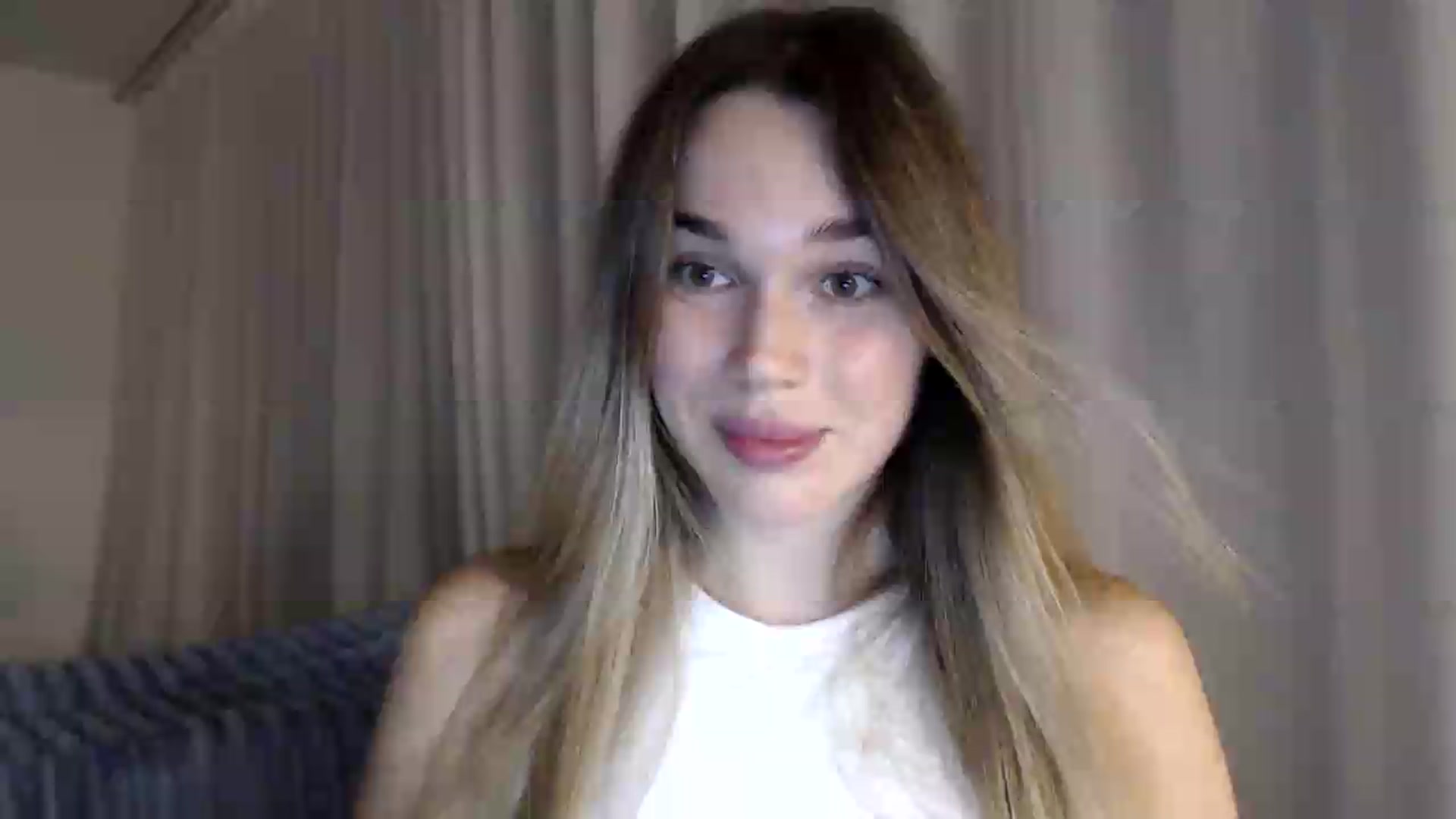 Gallery image thumbnail from Ooh_Cassie's myfreecams stream on, 09/14/2026, 20:01 image 5 of 20