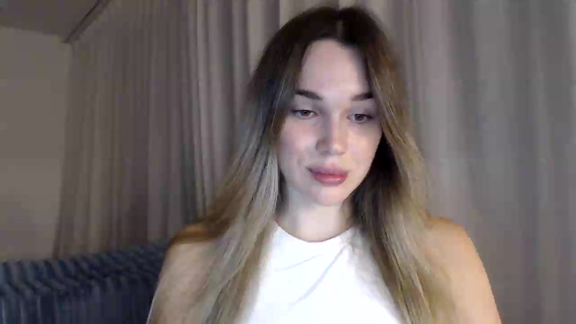 Gallery image thumbnail from Ooh_Cassie's myfreecams stream on, 09/14/2026, 20:01 image 1 of 20