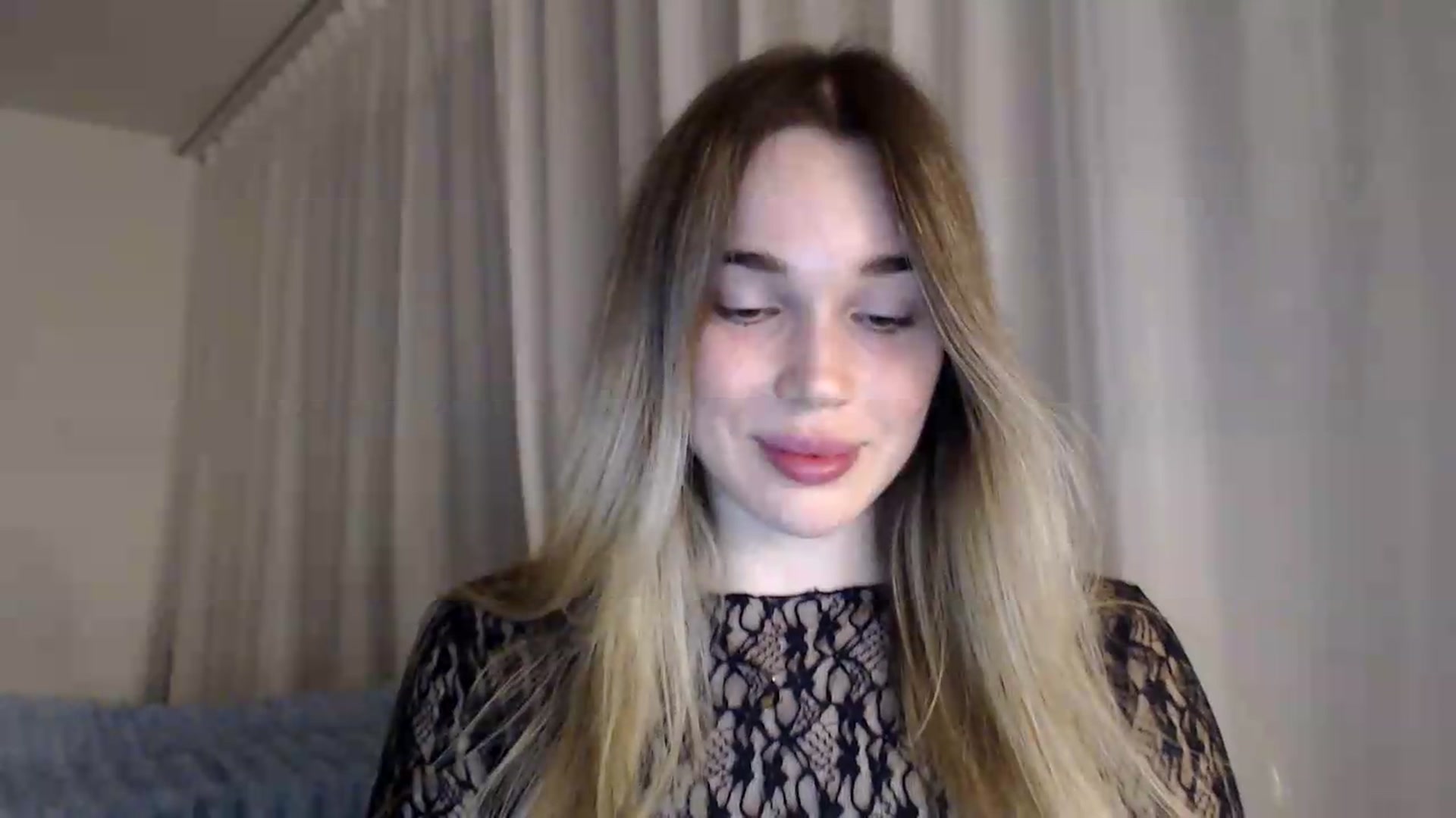 Gallery image thumbnail from Ooh_Cassie's myfreecams stream on, 09/17/2026, 20:05 image 3 of 20