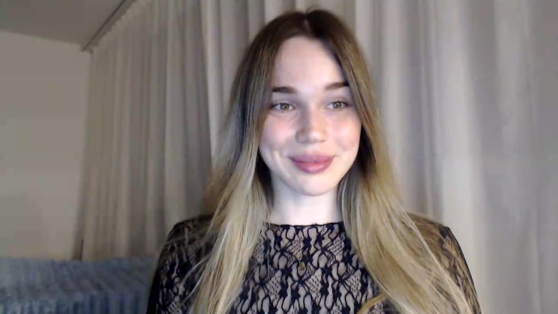 Gallery image thumbnail from Ooh_Cassie's myfreecams stream on, 09/17/2026, 20:05 image 5 of 20