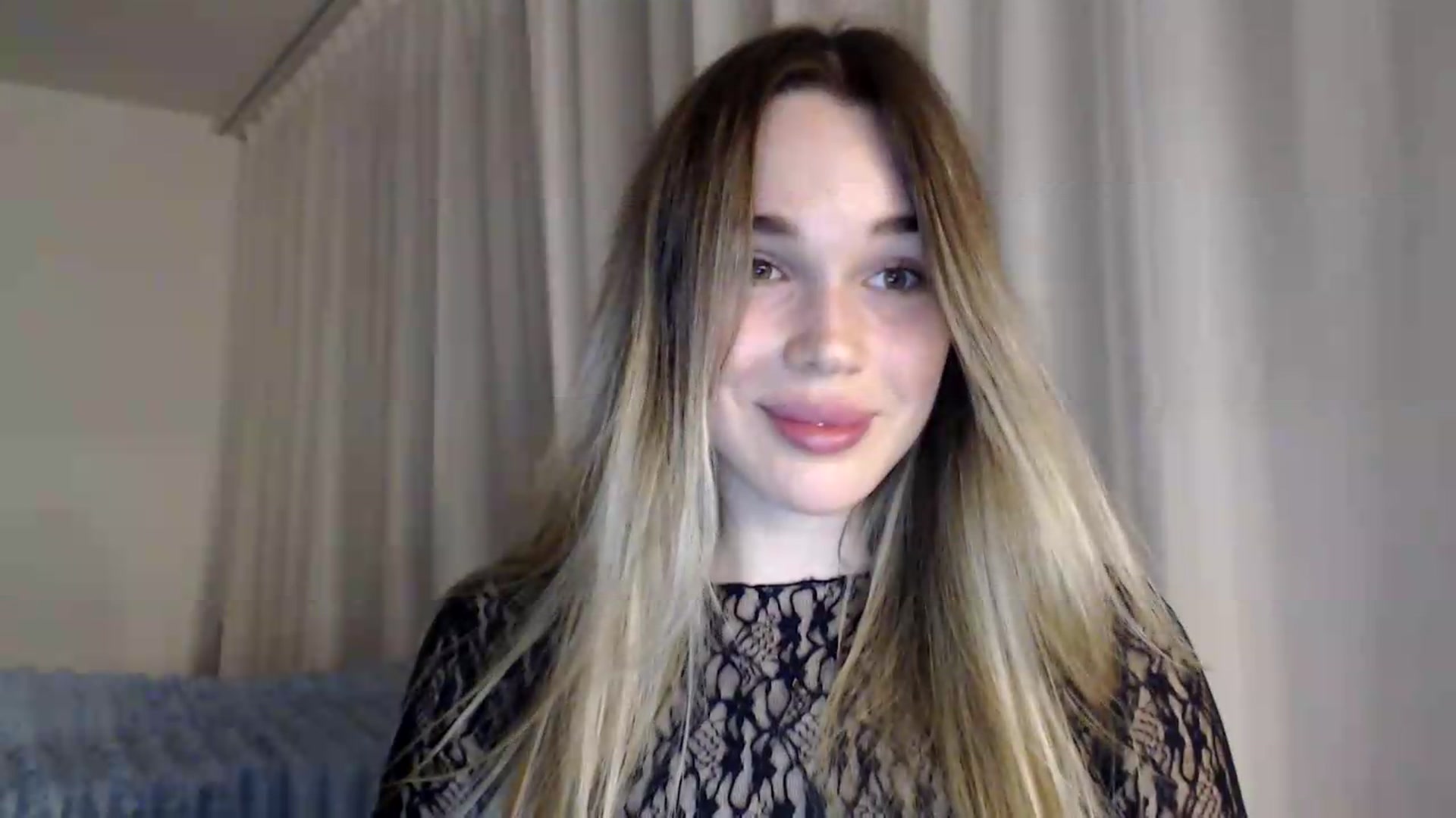 Gallery image thumbnail from Ooh_Cassie's myfreecams stream on, 09/17/2026, 20:05 image 17 of 20