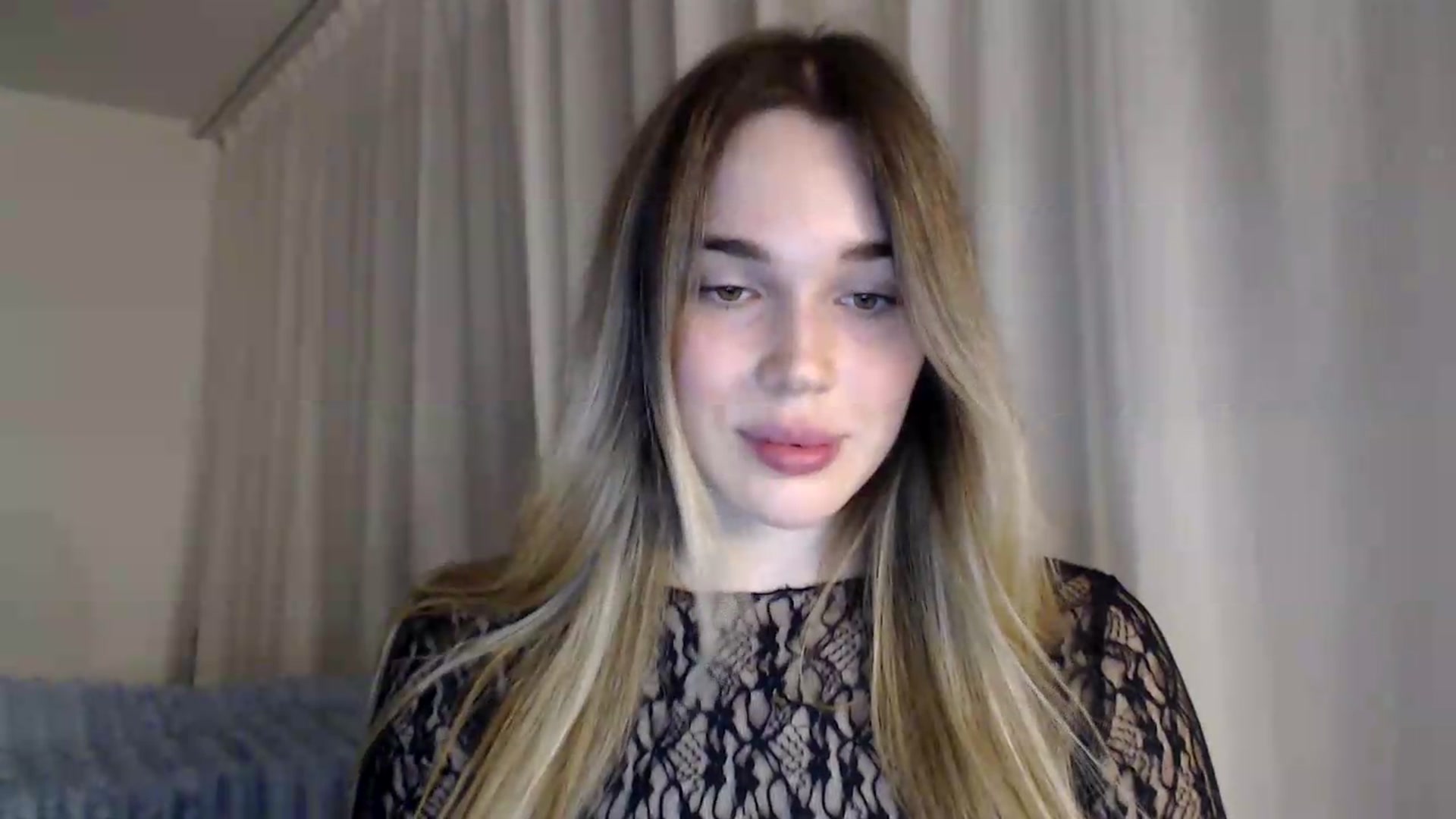 Gallery image thumbnail from Ooh_Cassie's myfreecams stream on, 09/17/2026, 20:05 image 9 of 20
