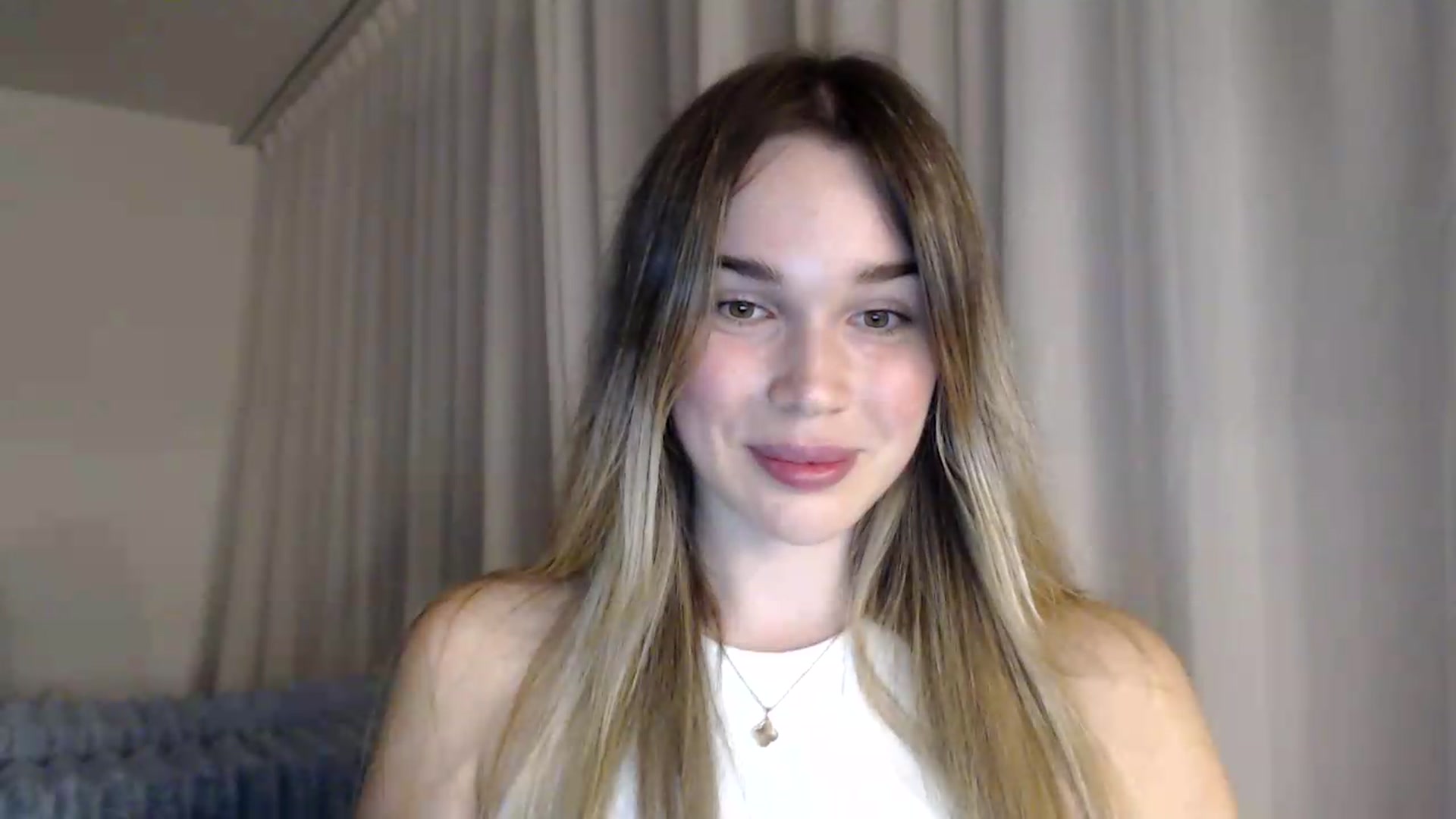 Gallery image thumbnail from Ooh_Cassie's myfreecams stream on, 09/19/2026, 18:41 image 8 of 20