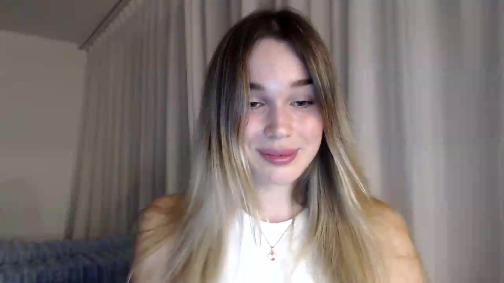 Gallery image thumbnail from Ooh_Cassie's myfreecams stream on, 09/19/2026, 18:41 image 2 of 20