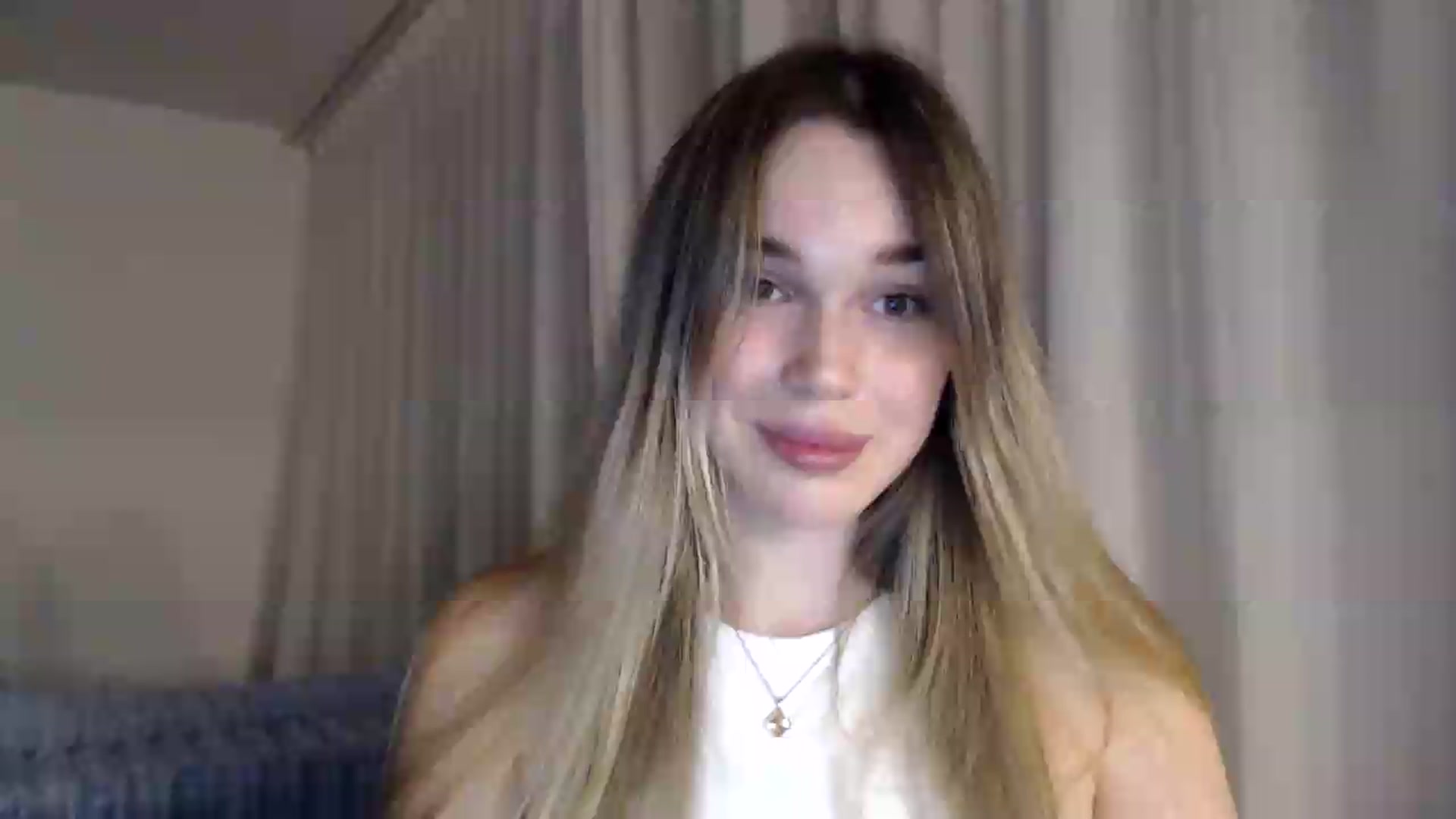 Gallery image thumbnail from Ooh_Cassie's myfreecams stream on, 09/19/2026, 18:41 image 1 of 20
