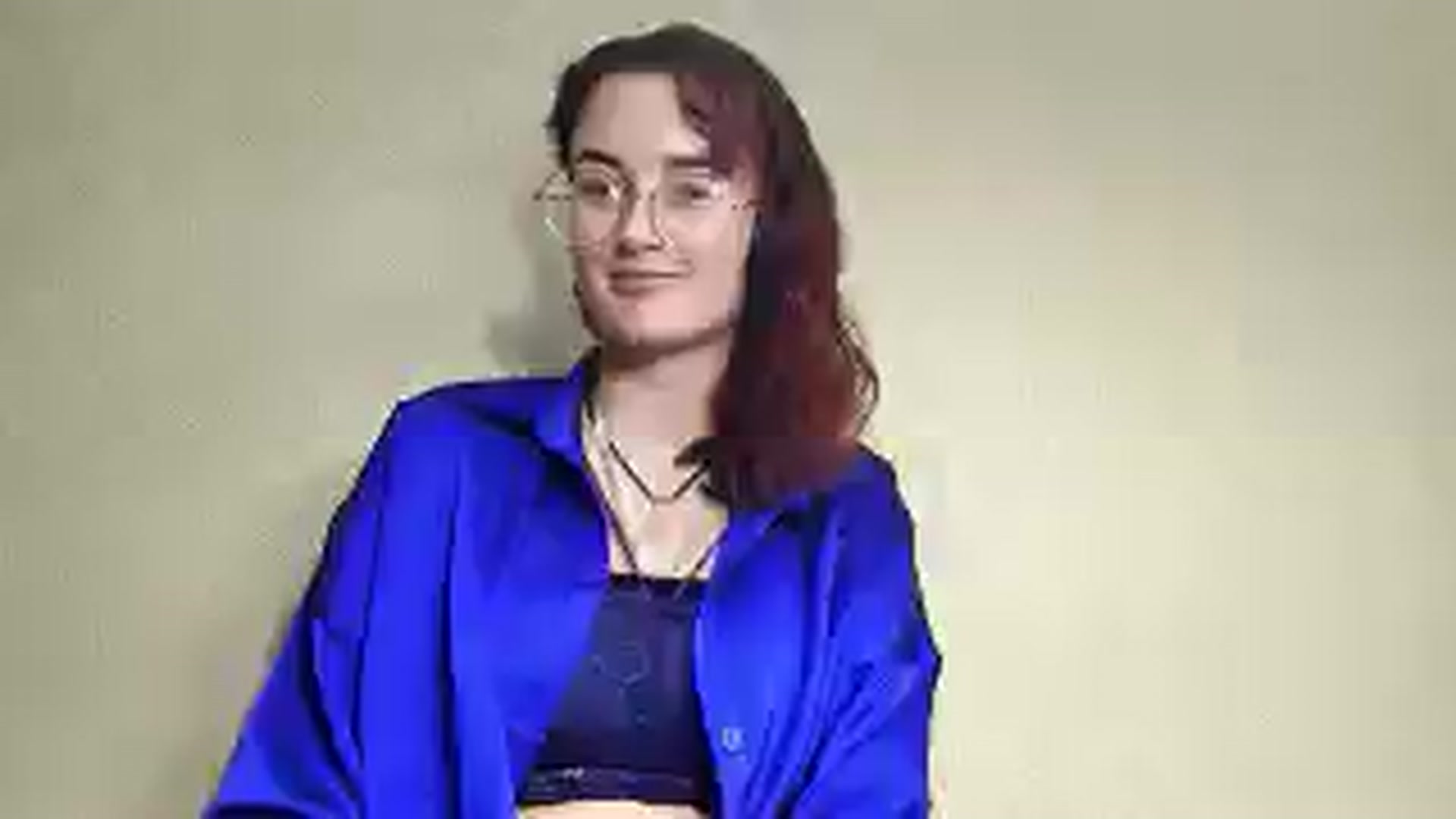 Gallery image thumbnail from Ooomg_Kira's myfreecams stream on, 09/06/2025, 15:26 image 11 of 20