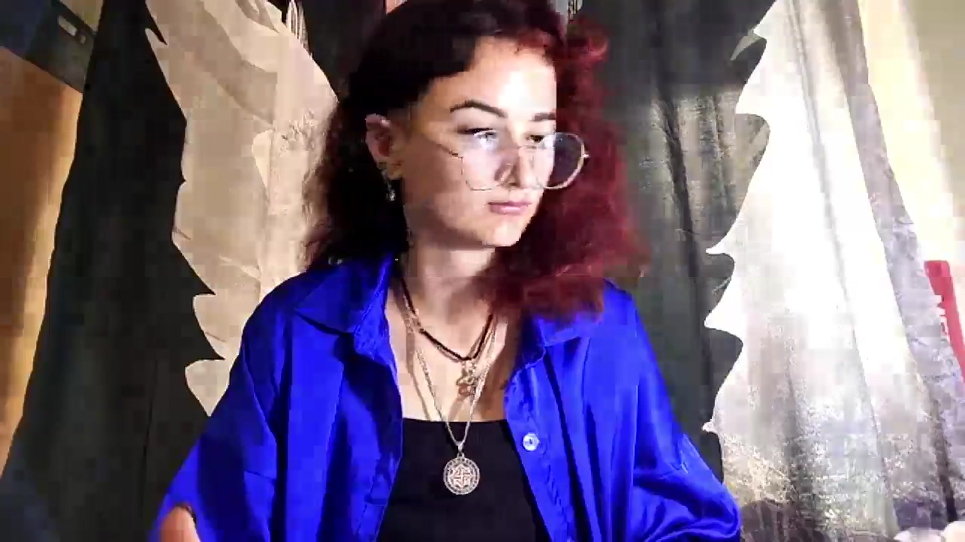 Gallery image thumbnail from Ooomg_Kira's myfreecams stream on, 09/13/2025, 12:14 image 14 of 20
