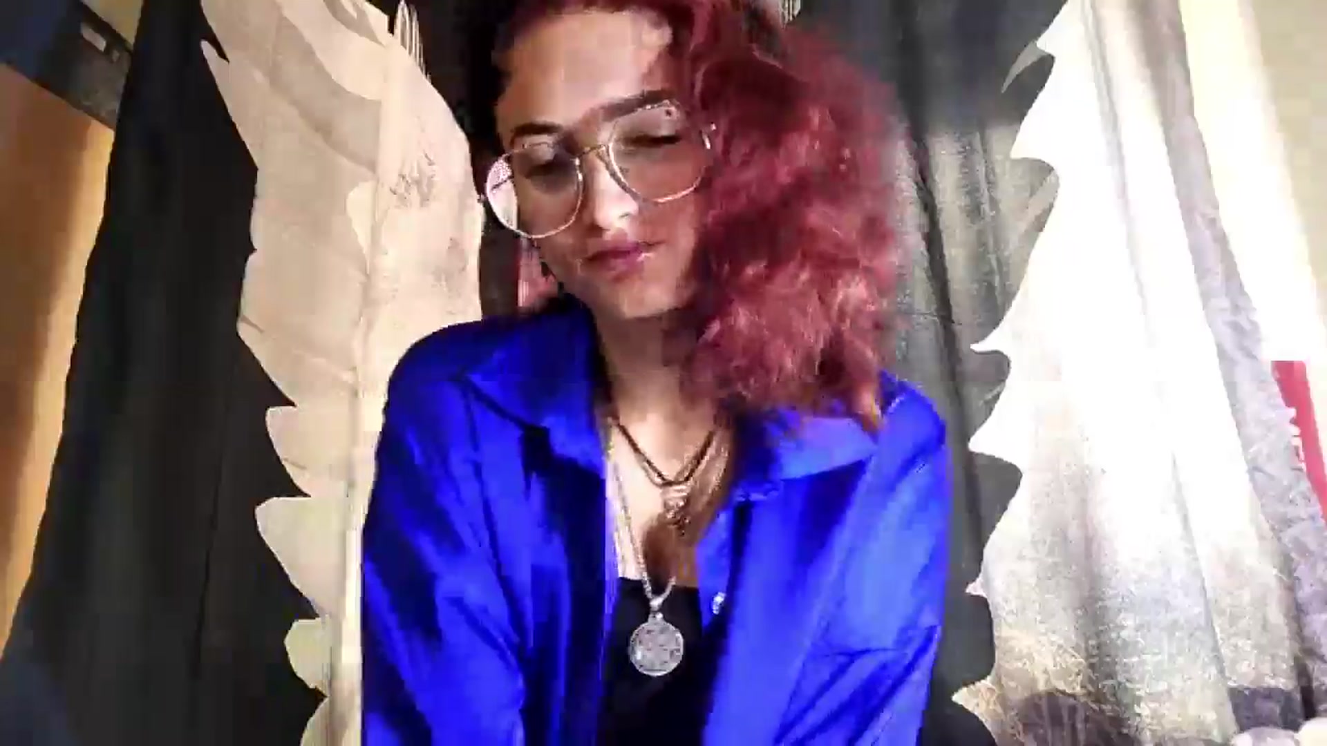 Gallery image thumbnail from Ooomg_Kira's myfreecams stream on, 09/13/2025, 12:14 image 10 of 20