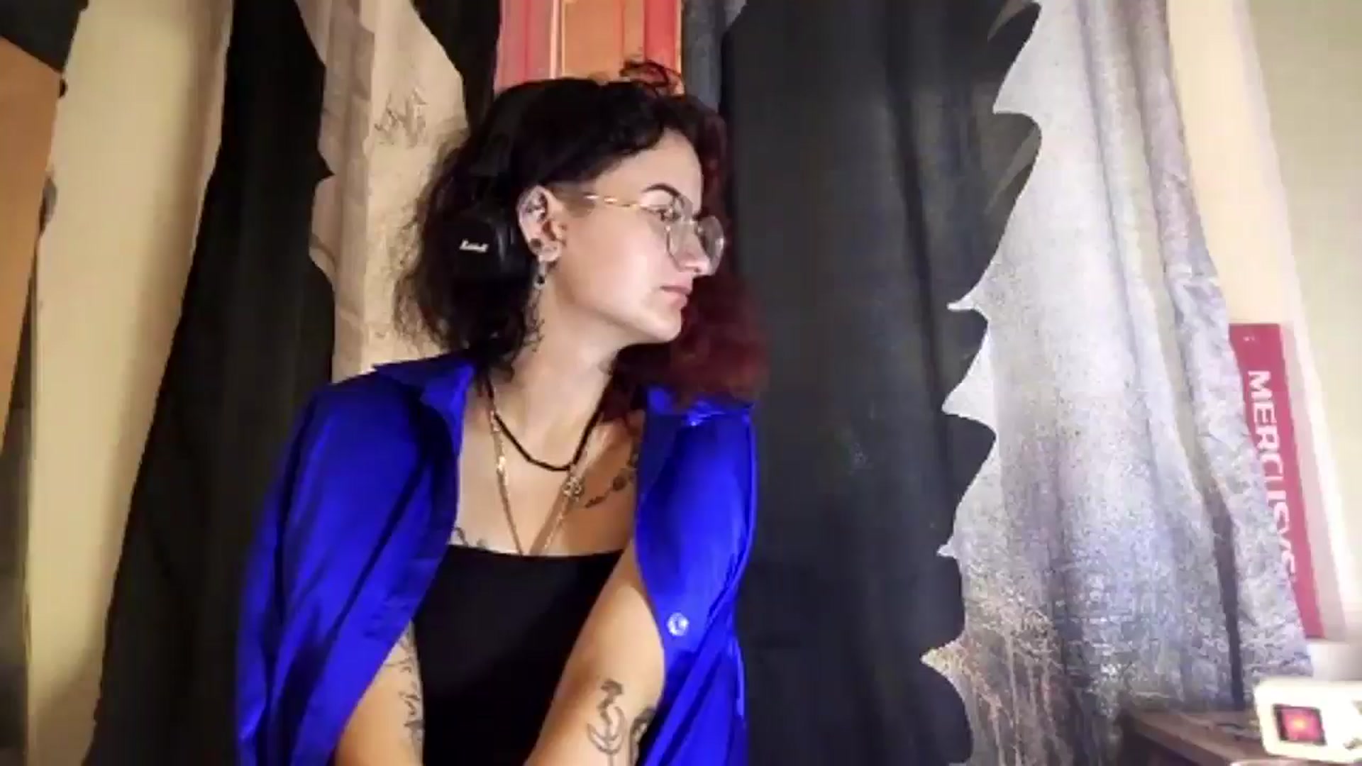 Gallery image thumbnail from Ooomg_Kira's myfreecams stream on, 09/13/2025, 14:02 image 1 of 20