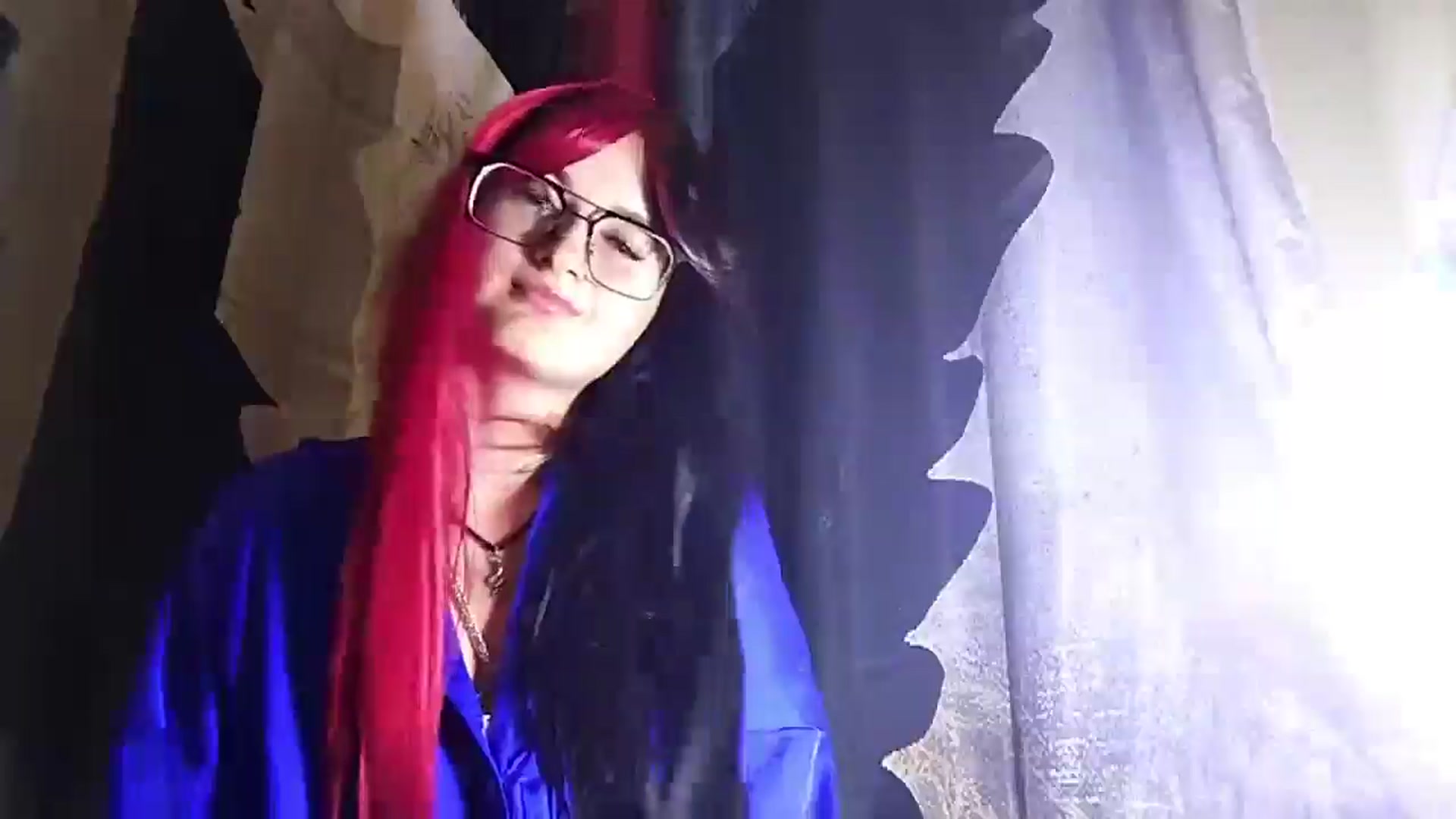Gallery image thumbnail from Ooomg_Kira's myfreecams stream on, 09/17/2025, 24:42 image 2 of 20