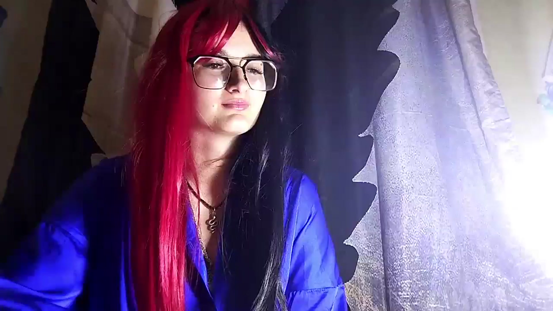 Gallery image thumbnail from Ooomg_Kira's myfreecams stream on, 09/17/2025, 24:42 image 1 of 20