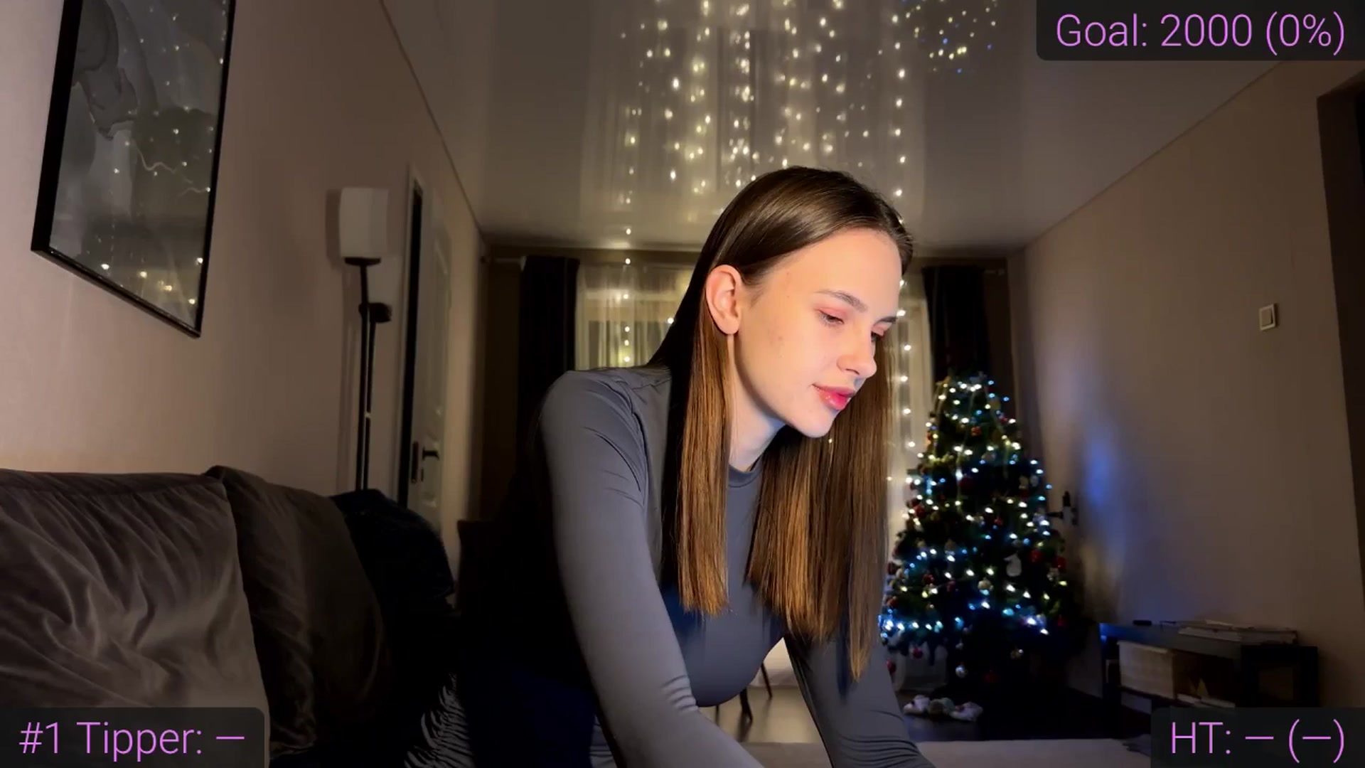 Gallery image thumbnail from Oopsiie's myfreecams stream on, 12/25/2025, 17:10 image 6 of 20