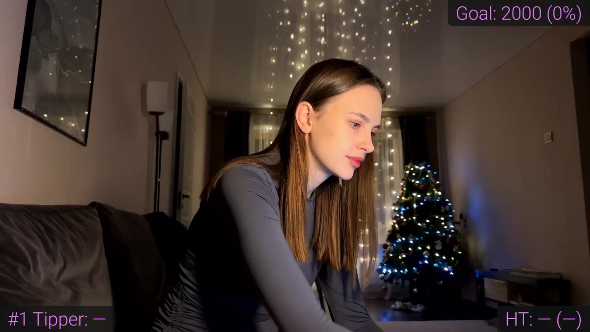 Gallery image thumbnail from Oopsiie's myfreecams stream on, 12/25/2025, 17:10 image 2 of 20