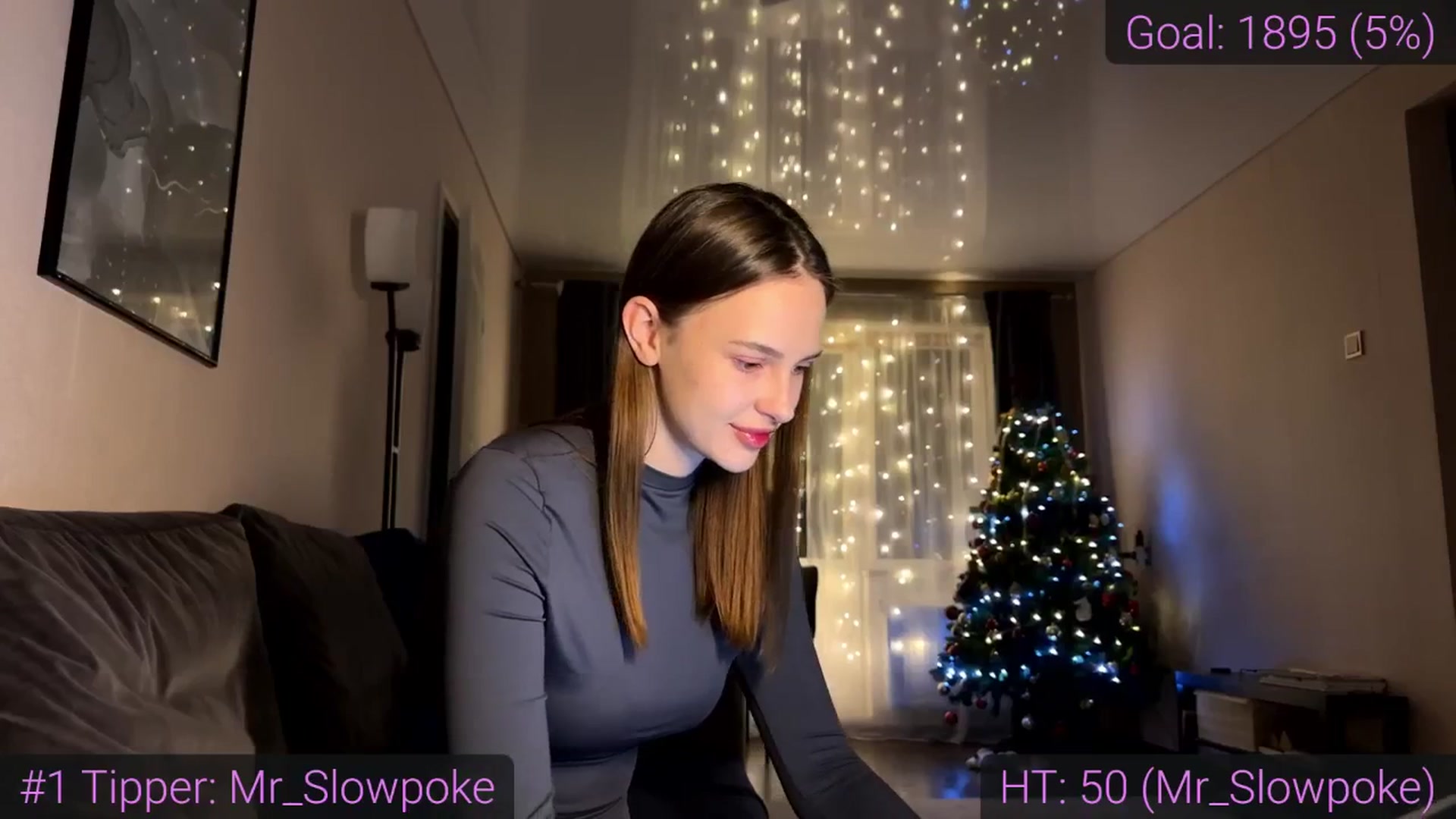 Gallery image thumbnail from Oopsiie's myfreecams stream on, 12/25/2025, 18:32 image 9 of 20