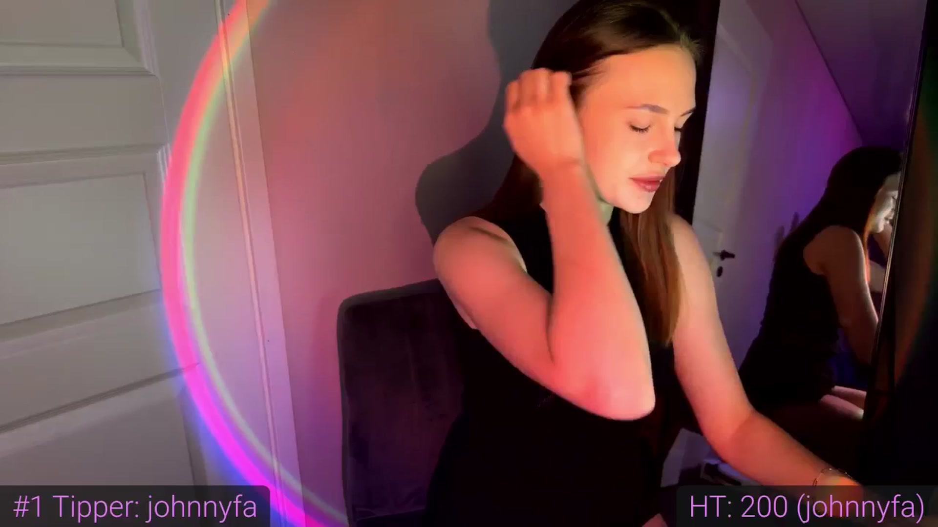 Gallery image thumbnail from Oopsiie's myfreecams stream on, 02/08/2026, 23:32 image 14 of 20