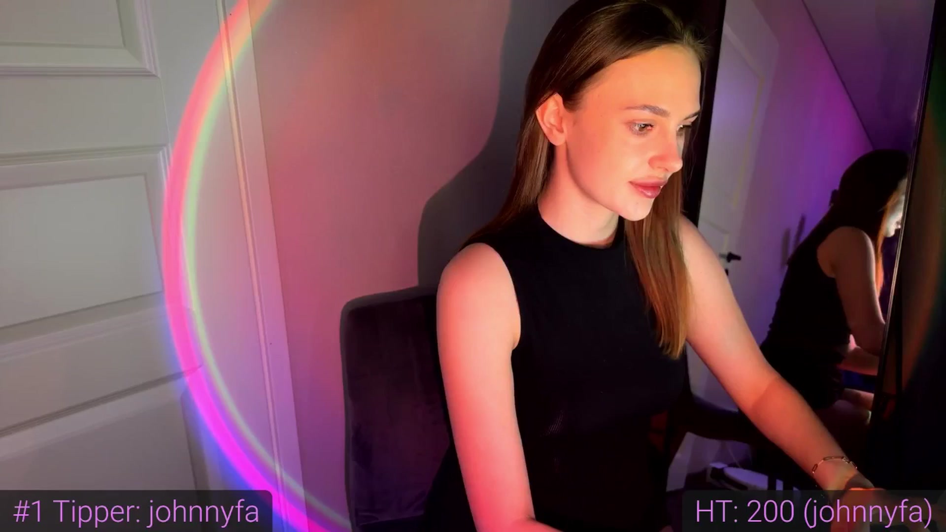 Gallery image thumbnail from Oopsiie's myfreecams stream on, 02/08/2026, 23:32 image 16 of 20