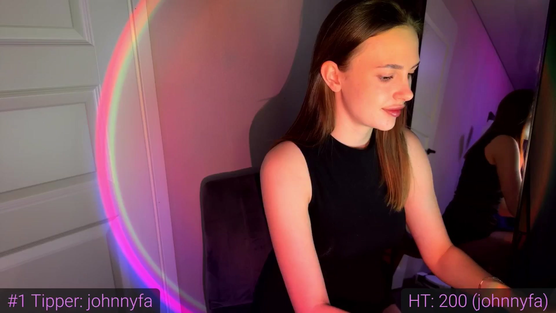 Gallery image thumbnail from Oopsiie's myfreecams stream on, 02/08/2026, 23:32 image 15 of 20
