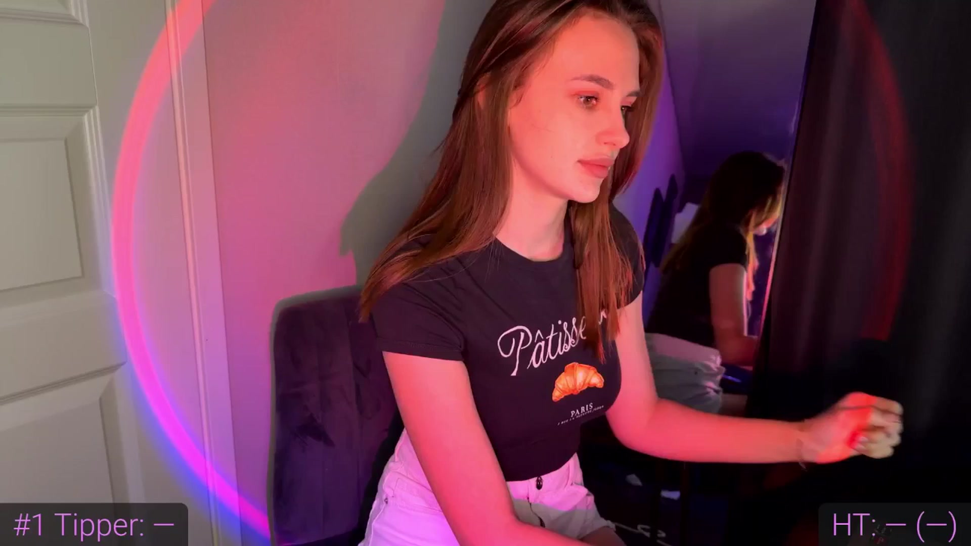 Gallery image thumbnail from Oopsiie's myfreecams stream on, 02/12/2026, 24:01 image 2 of 20