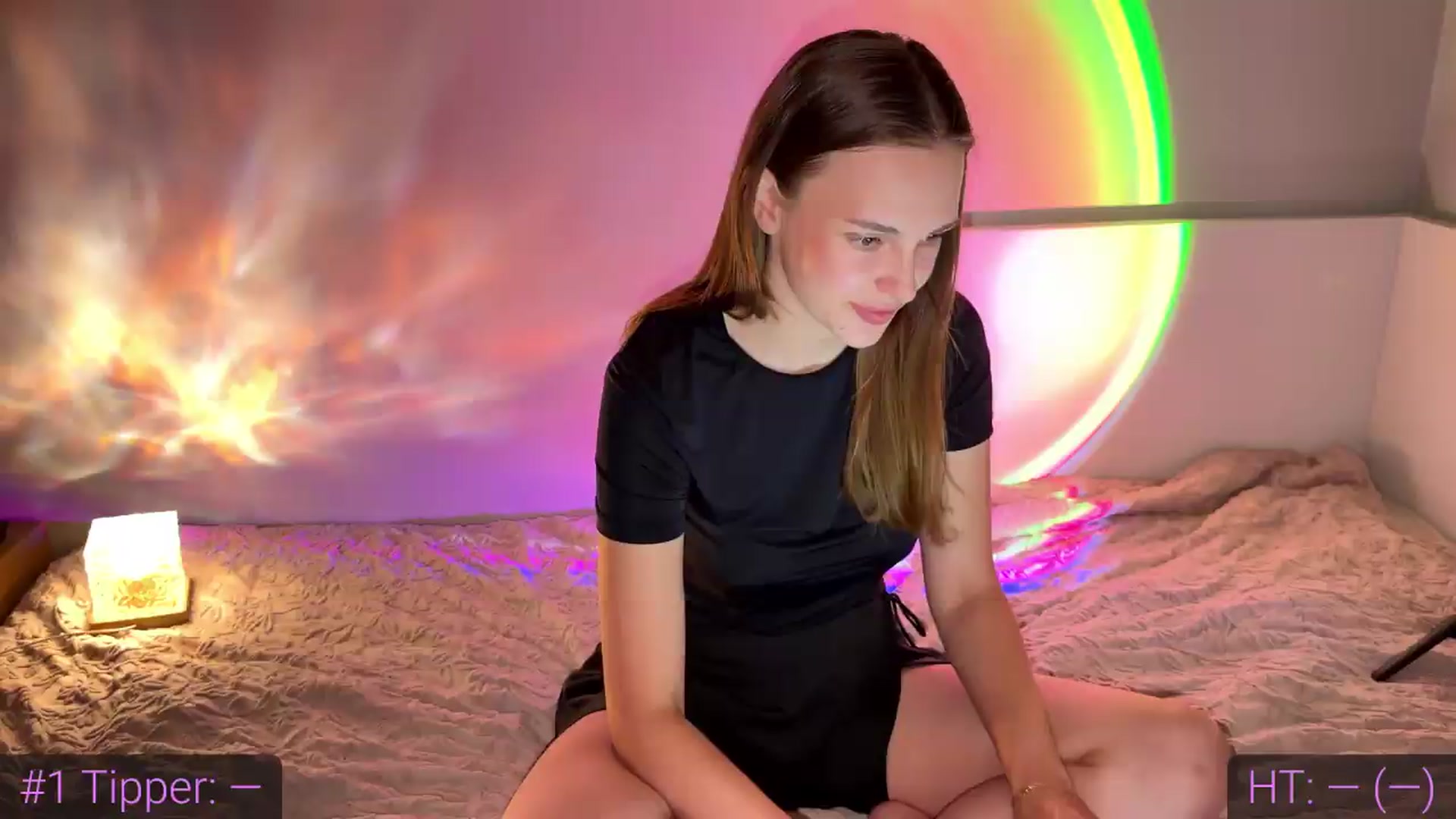 Gallery image thumbnail from Oopsiie's myfreecams stream on, 08/18/2026, 20:14 image 6 of 20