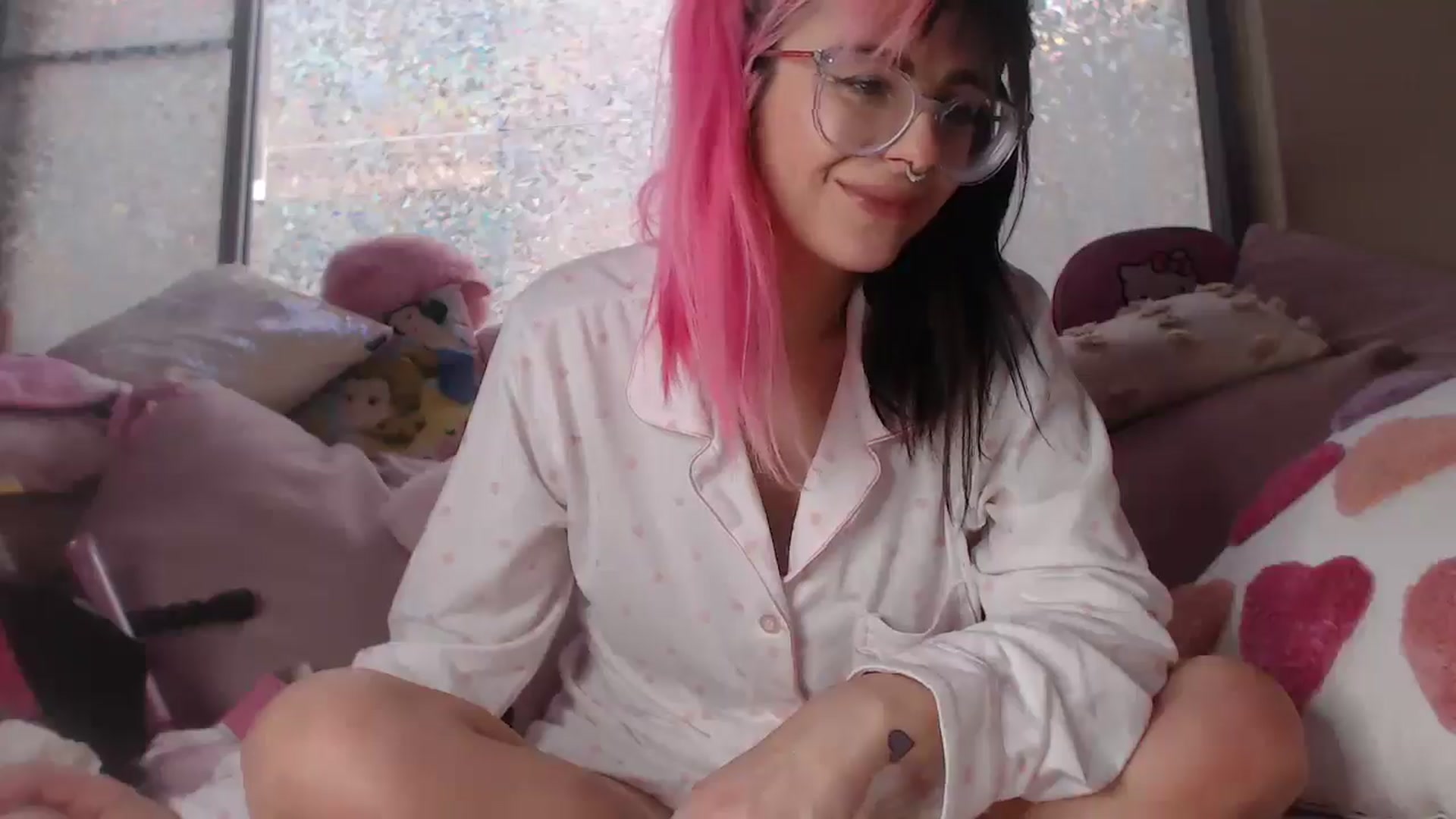 Gallery image thumbnail from OpheliaVile's myfreecams stream on, 09/28/2025, 07:47 image 8 of 20