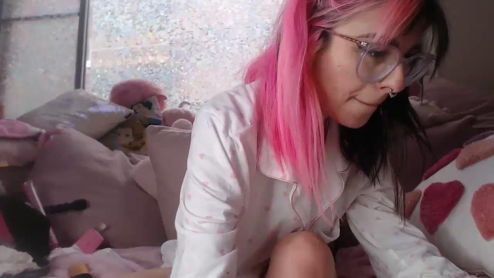 Gallery image thumbnail from OpheliaVile's myfreecams stream on, 09/28/2025, 07:47 image 3 of 20