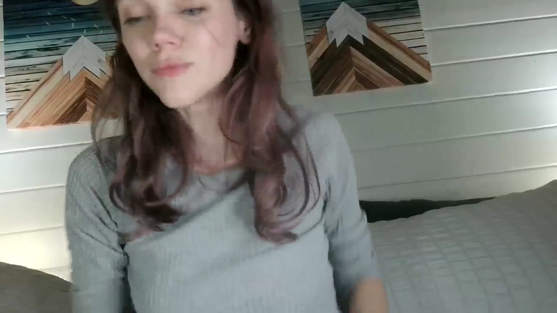 Gallery image thumbnail from OraYoung's myfreecams stream on, 01/06/2024, 04:00 image 18 of 20